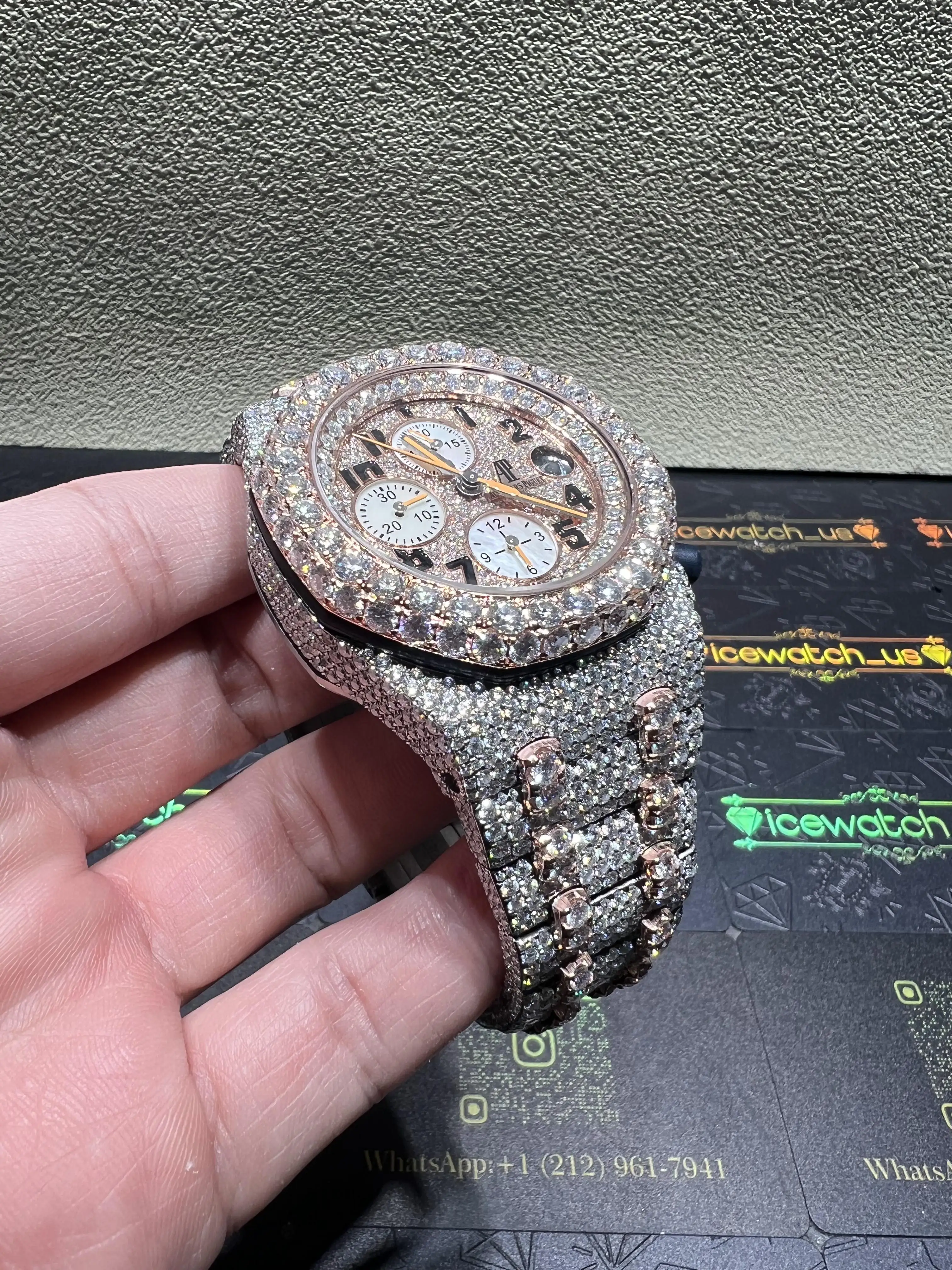 Royal Oak Offshore Icedout Chronograph Watch D1552519240 — view 3
