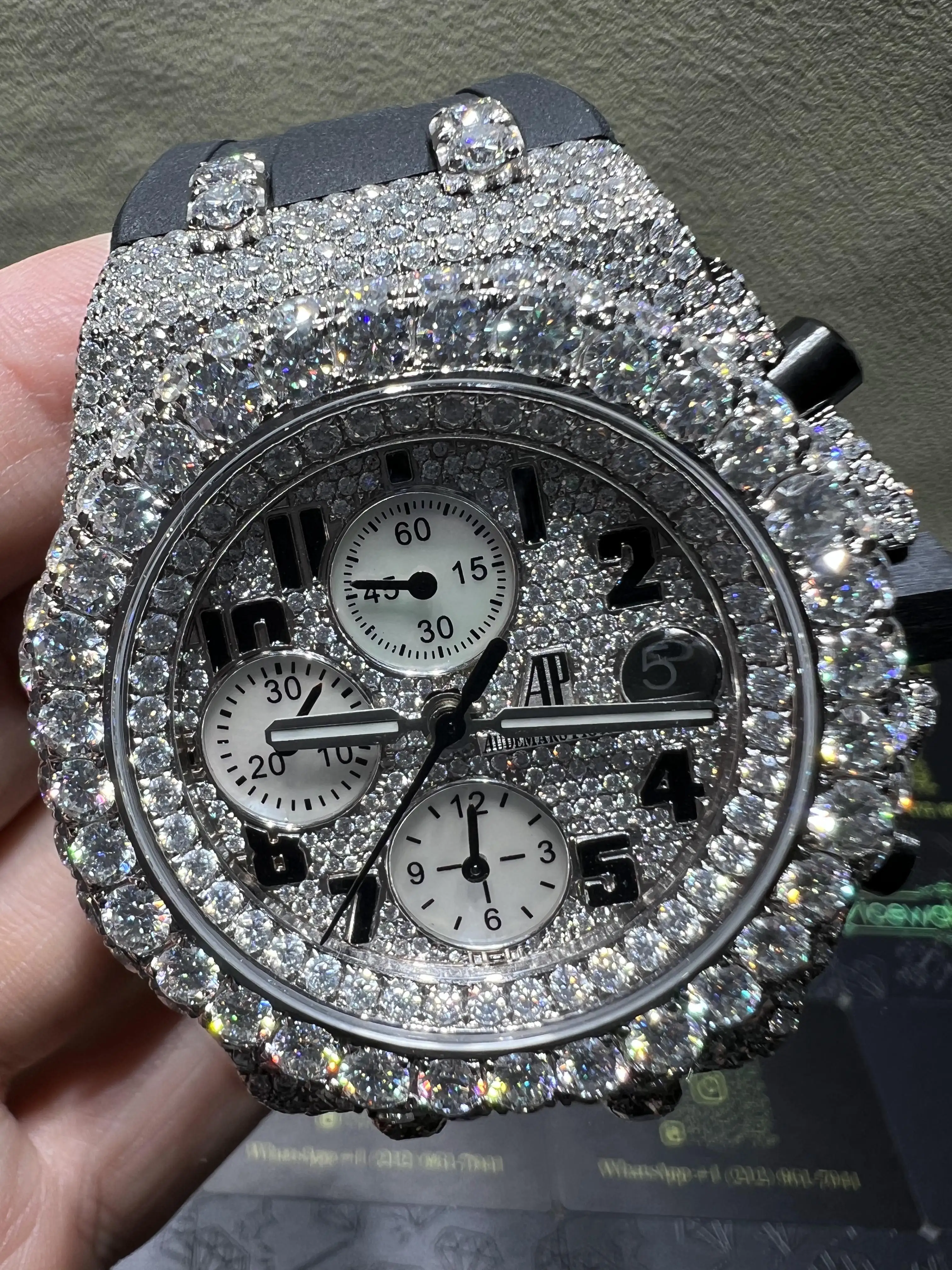 Royal Oak Offshore Icedout Chronograph Watch D877519244 — view 10