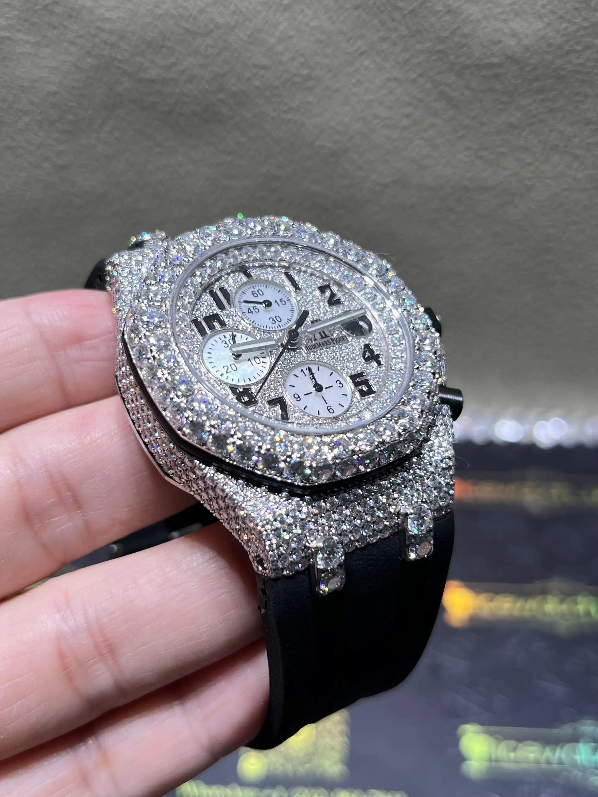 Royal Oak Offshore Icedout Chronograph Watch D877519244 — view 3