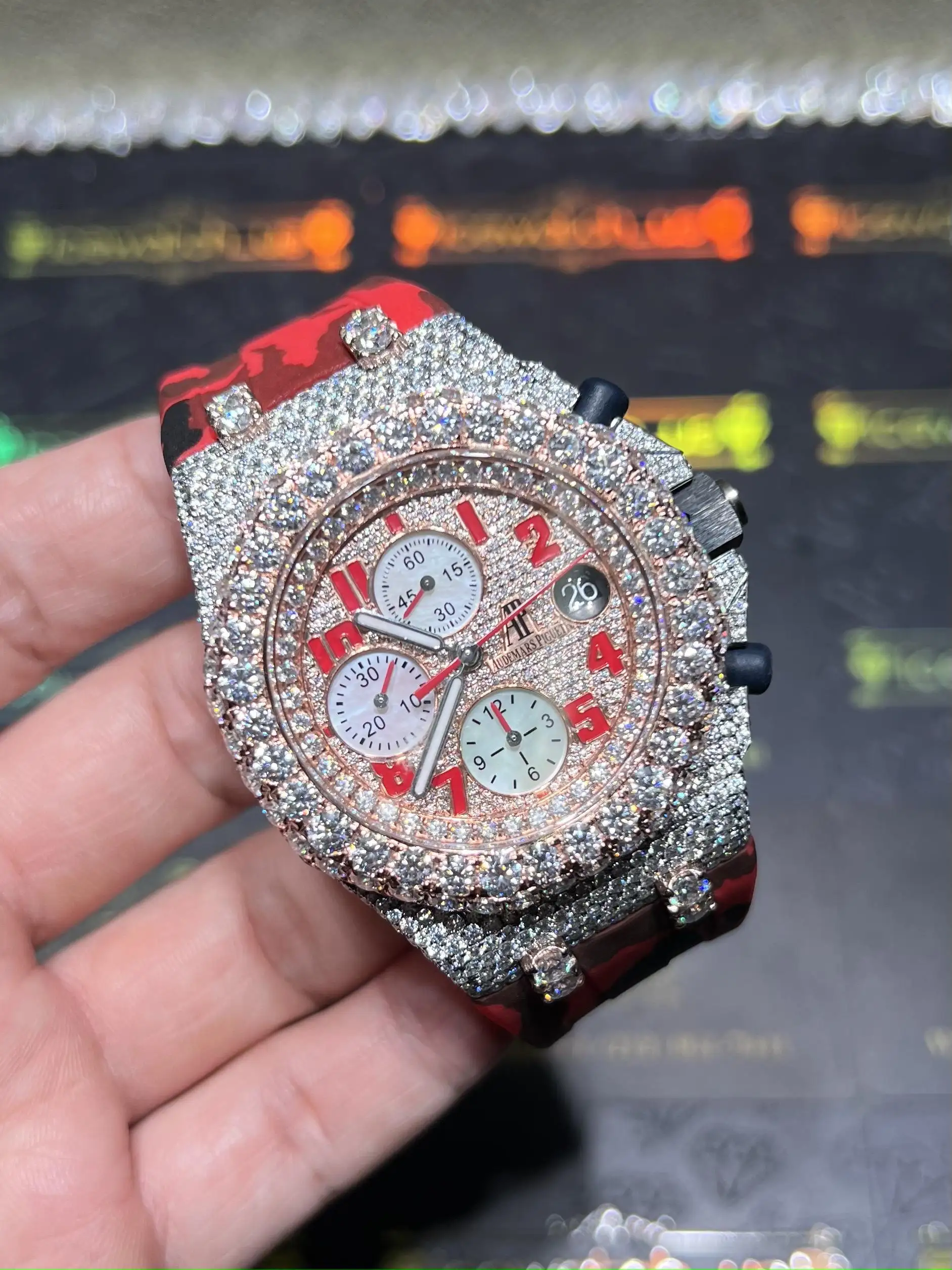 Royal Oak Offshore Pavé Dial Icedout Watch D877519243 — view 2