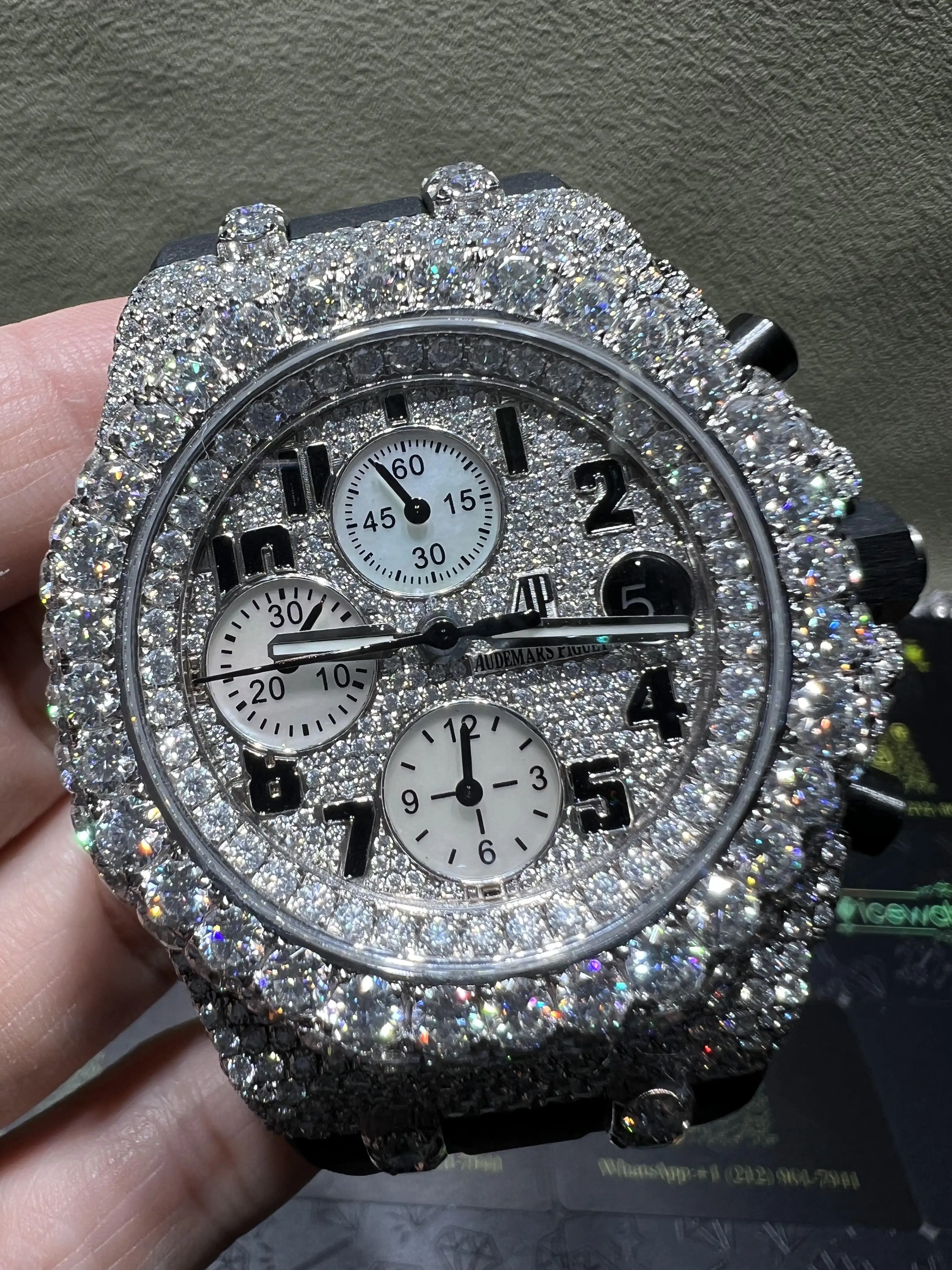 Royal Oak Offshore Icedout Chronograph Watch D877519244 — view 11