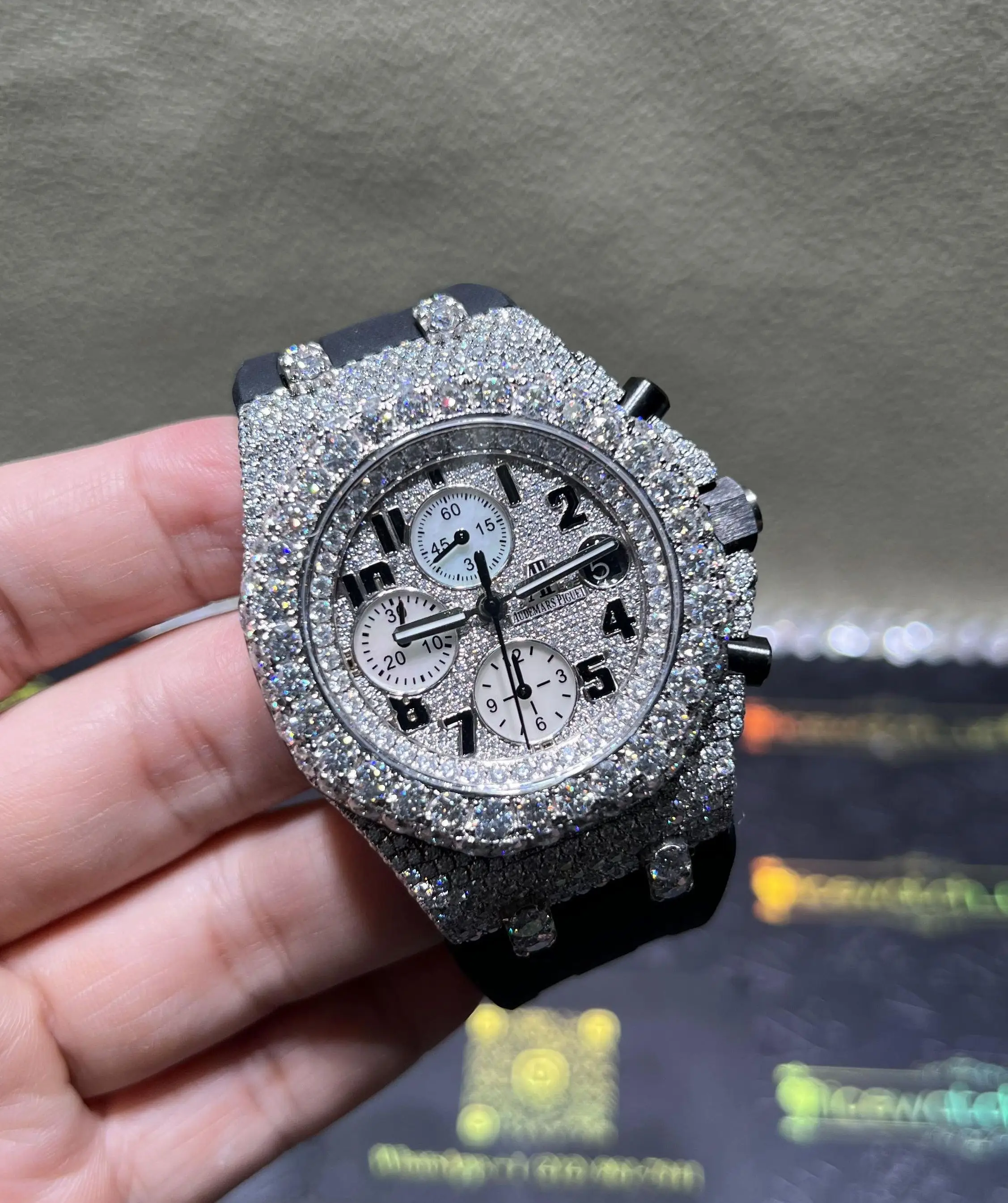Royal Oak Offshore Icedout Chronograph Watch D877519244 — view 2