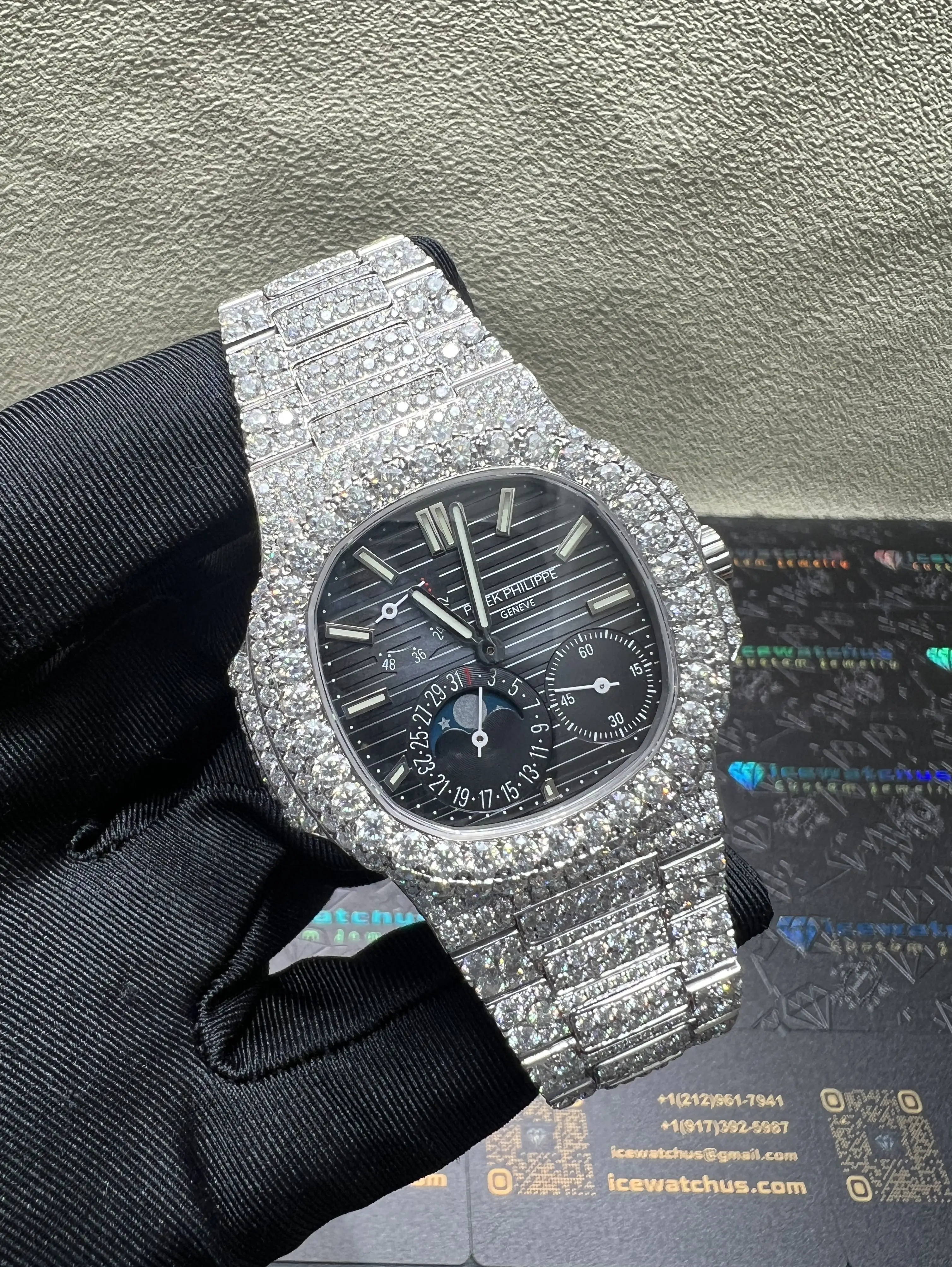 Nautilus 5712 Icedout Watch with Diamond Case and Bracelet D1215019252 — view 2