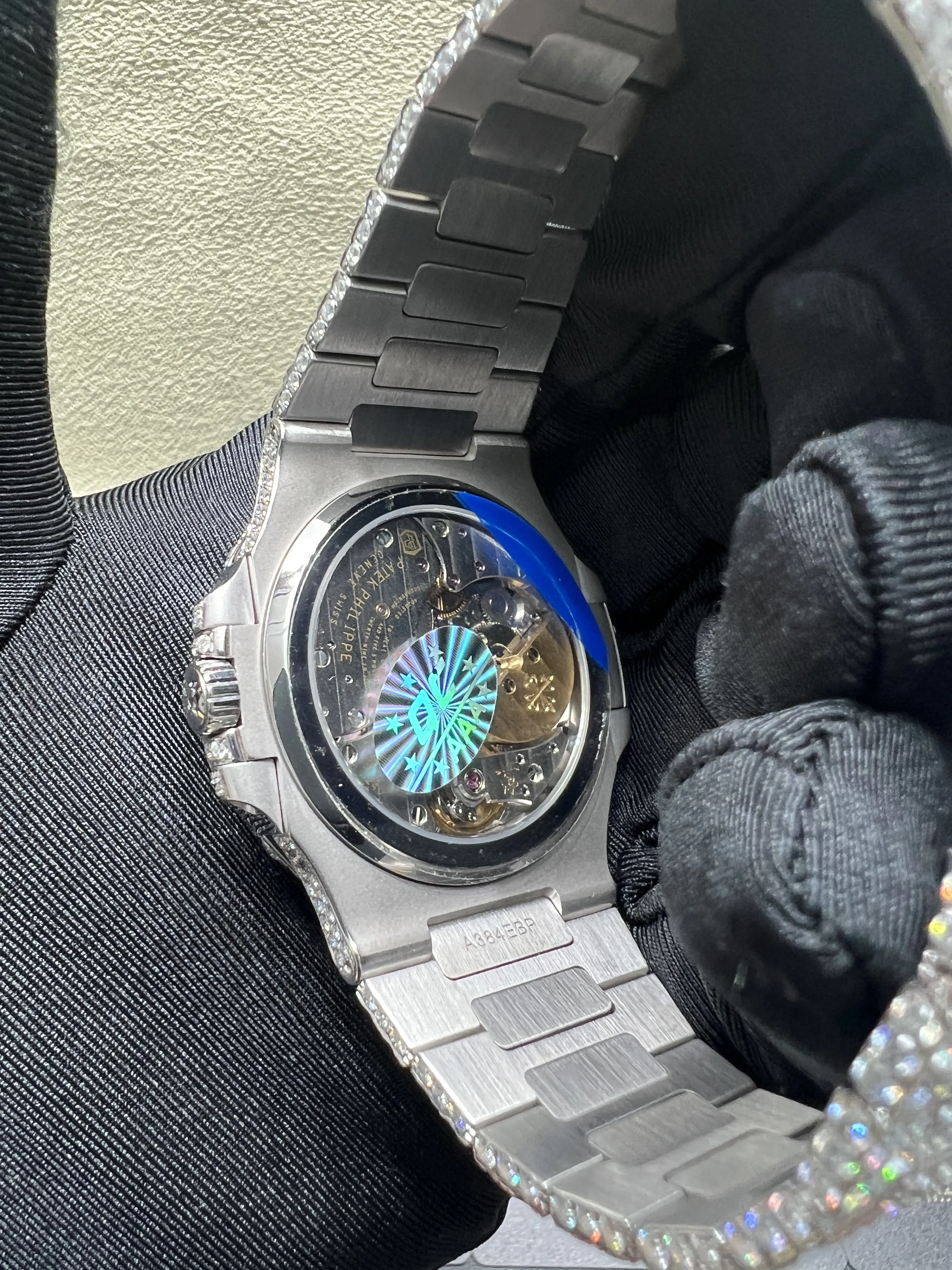 Nautilus 5712 Icedout Watch with Diamond Case and Bracelet D1215019252 — view 7
