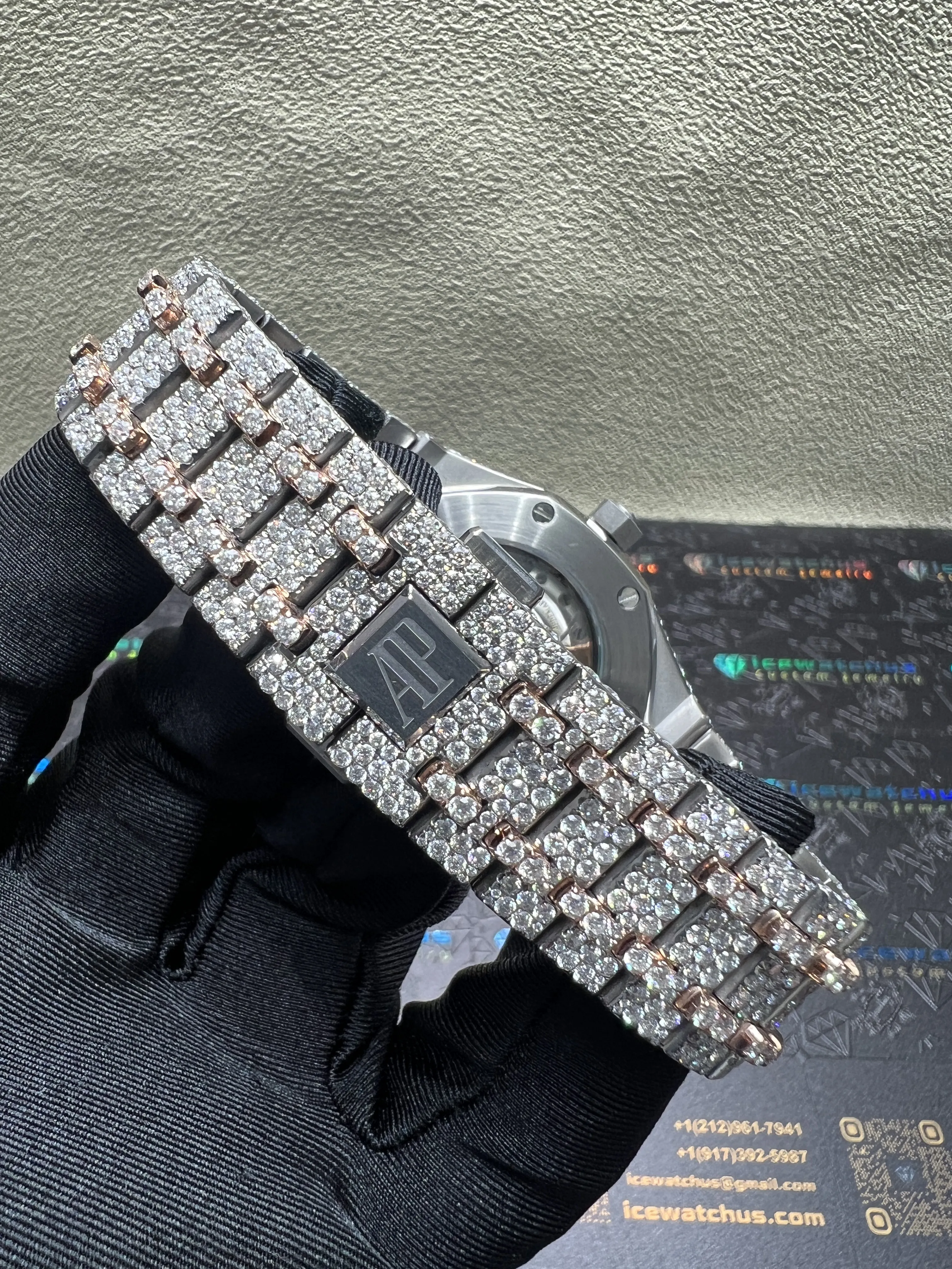 Royal Oak 15400 Icedout Watch with Arabic Dial D1147519260 — view 9