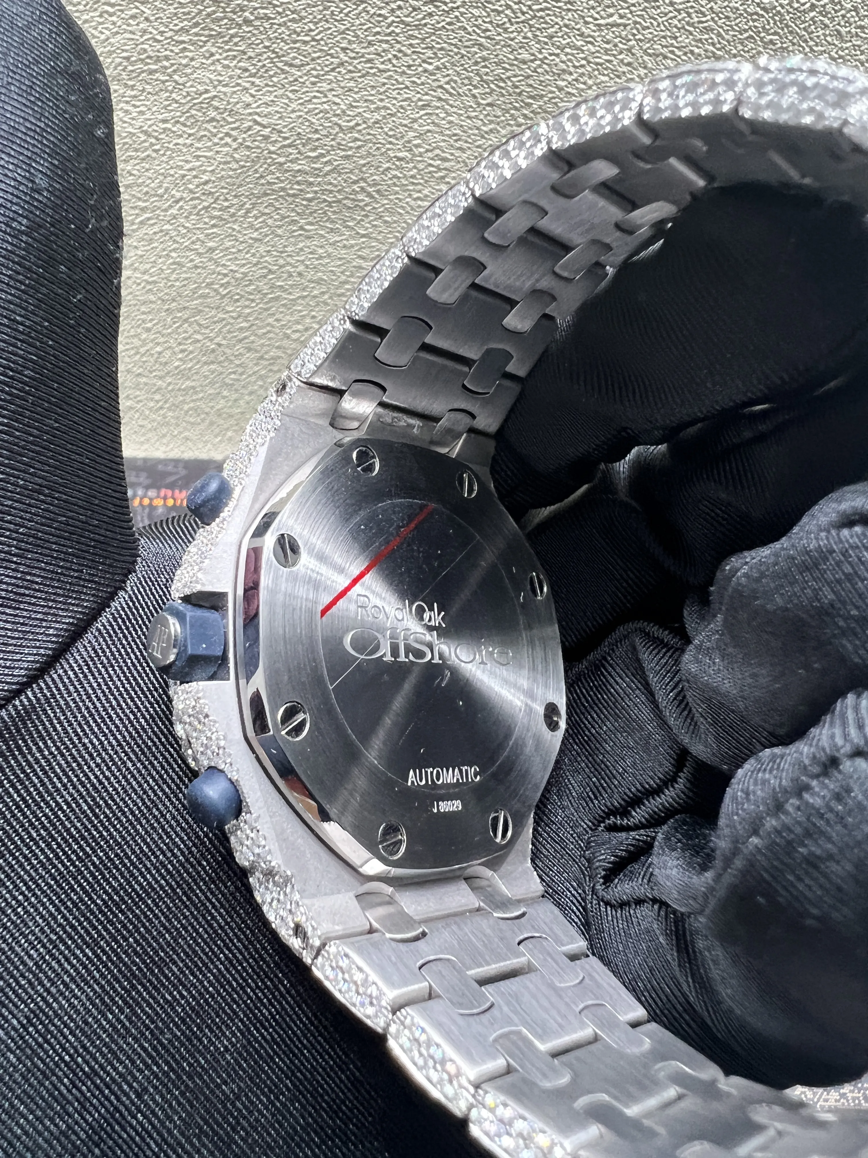 Royal Oak Offshore 42mm Icedout Chronograph D1552519261 — view 7