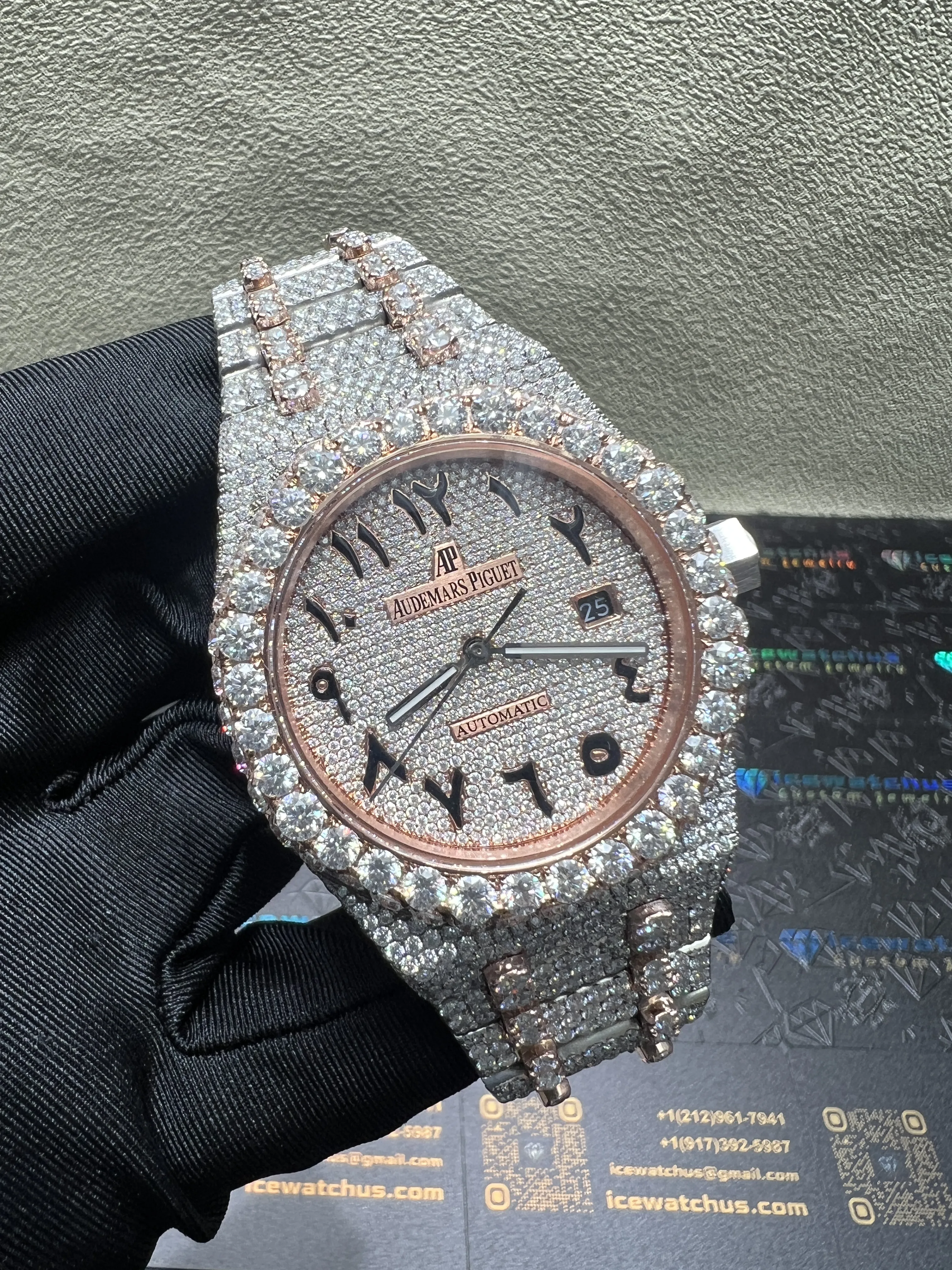 Royal Oak 15400 Icedout Watch with Arabic Dial D1147519260 — view 2