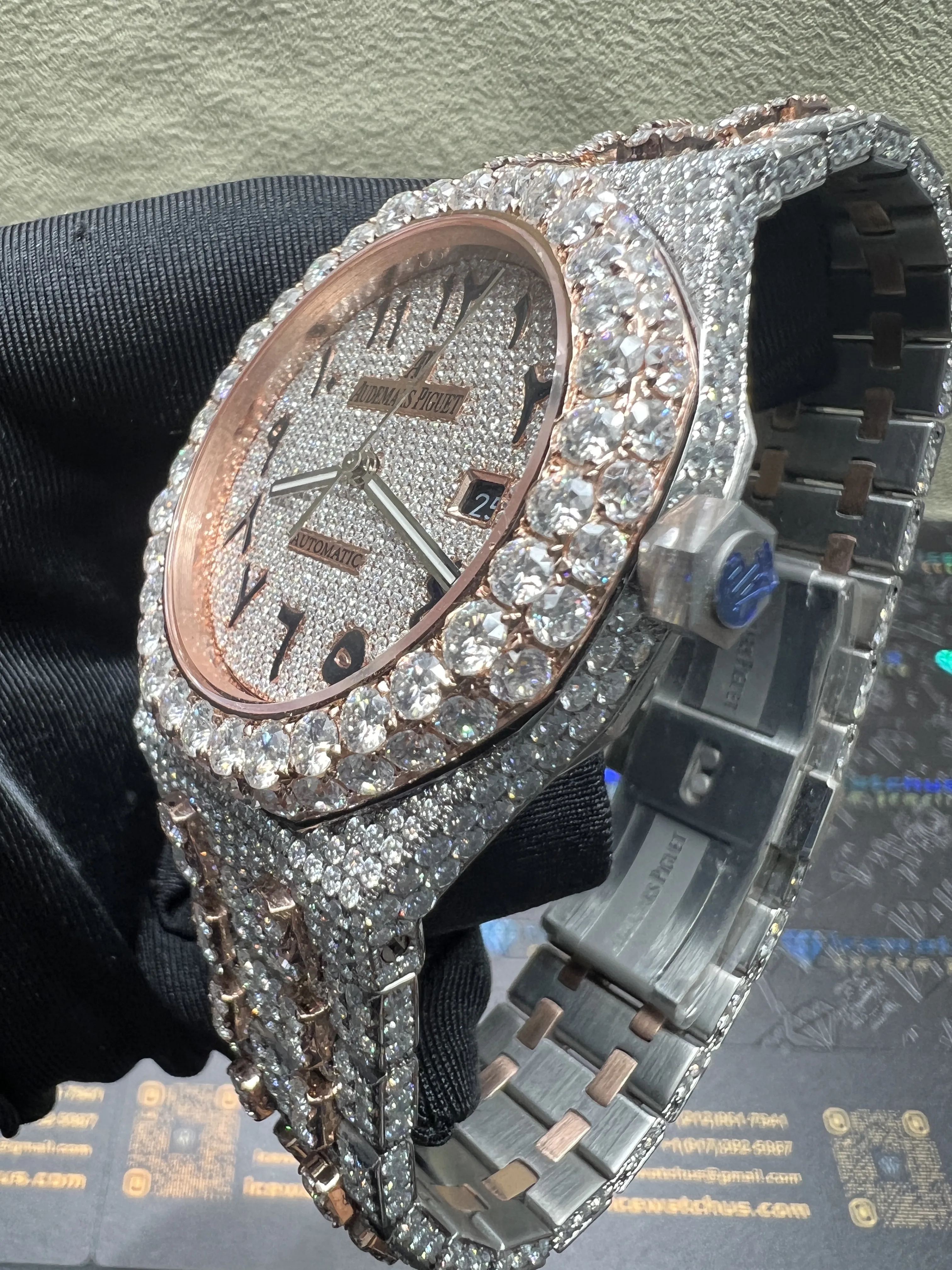 Royal Oak 15400 Icedout Watch with Arabic Dial D1147519260 — view 5