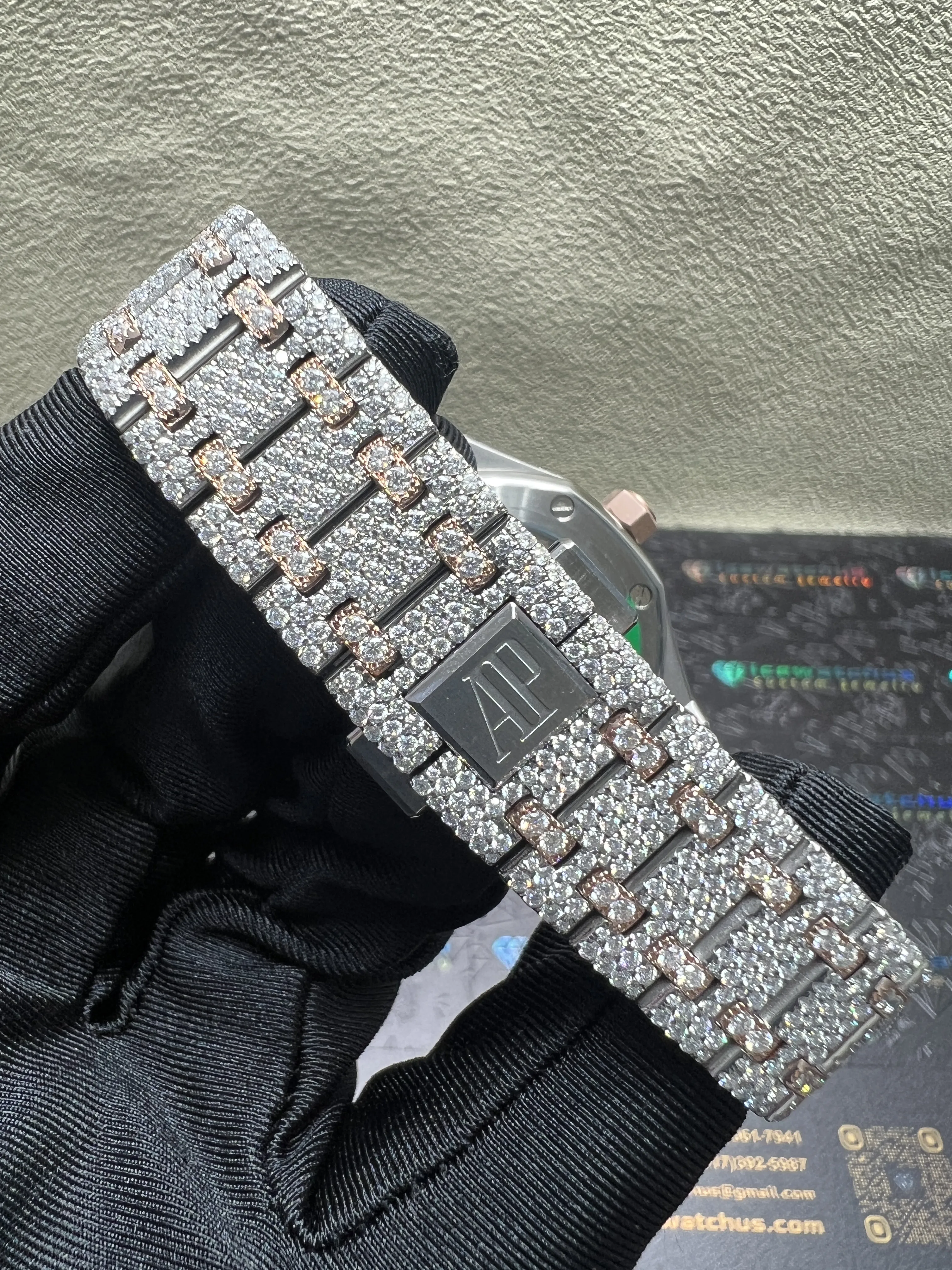 Royal Oak 15500 Icedout Pavé Watch D1215019255 — view 7