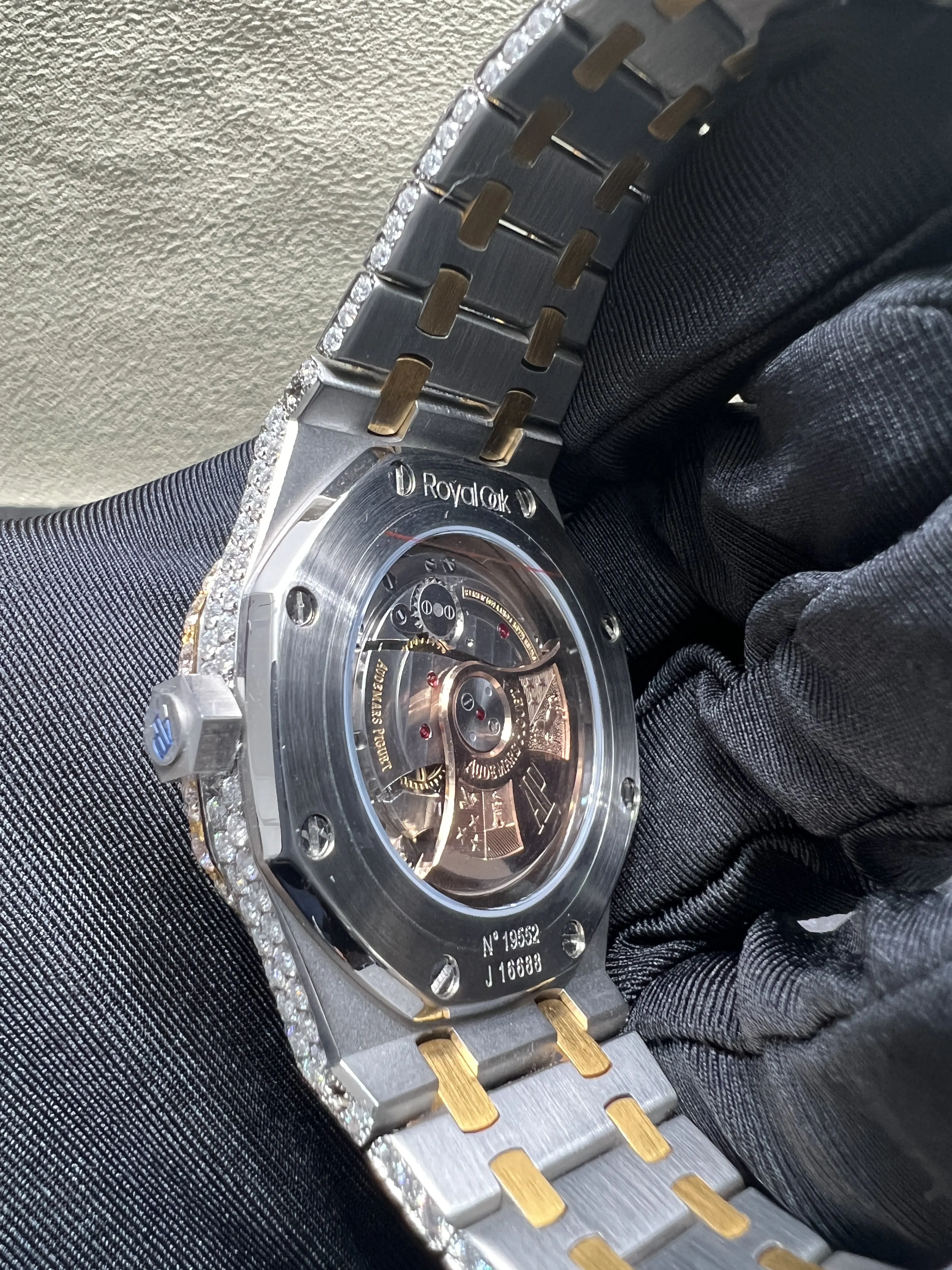 Royal Oak 15400 Icedout Two-Tone Watch D1147519259 — view 7