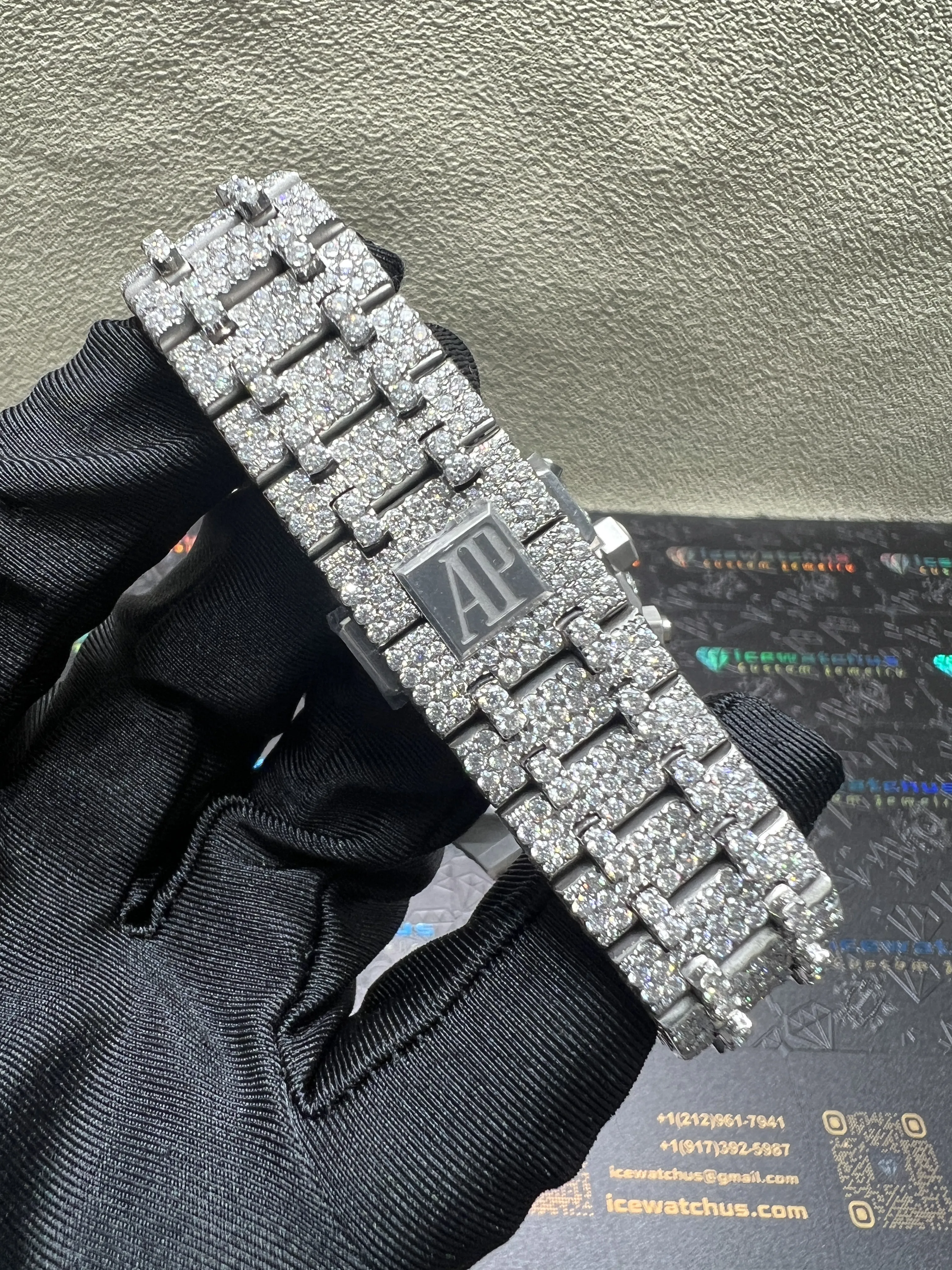 Royal Oak Chronograph 41mm Icedout Watch D1147519256 — view 8