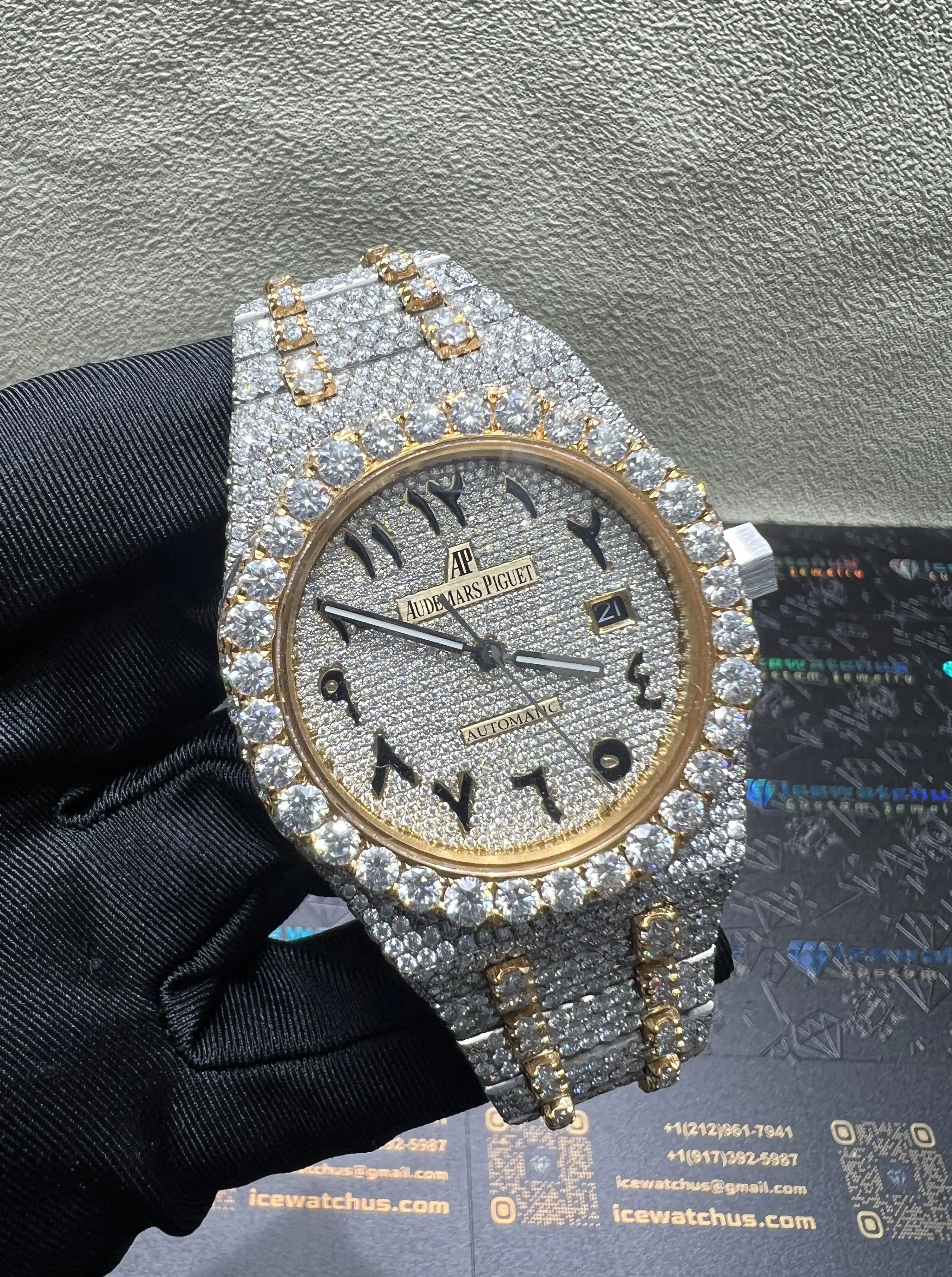 Royal Oak 15400 Icedout Watch with Arabic Dial D1147519258 — view 2