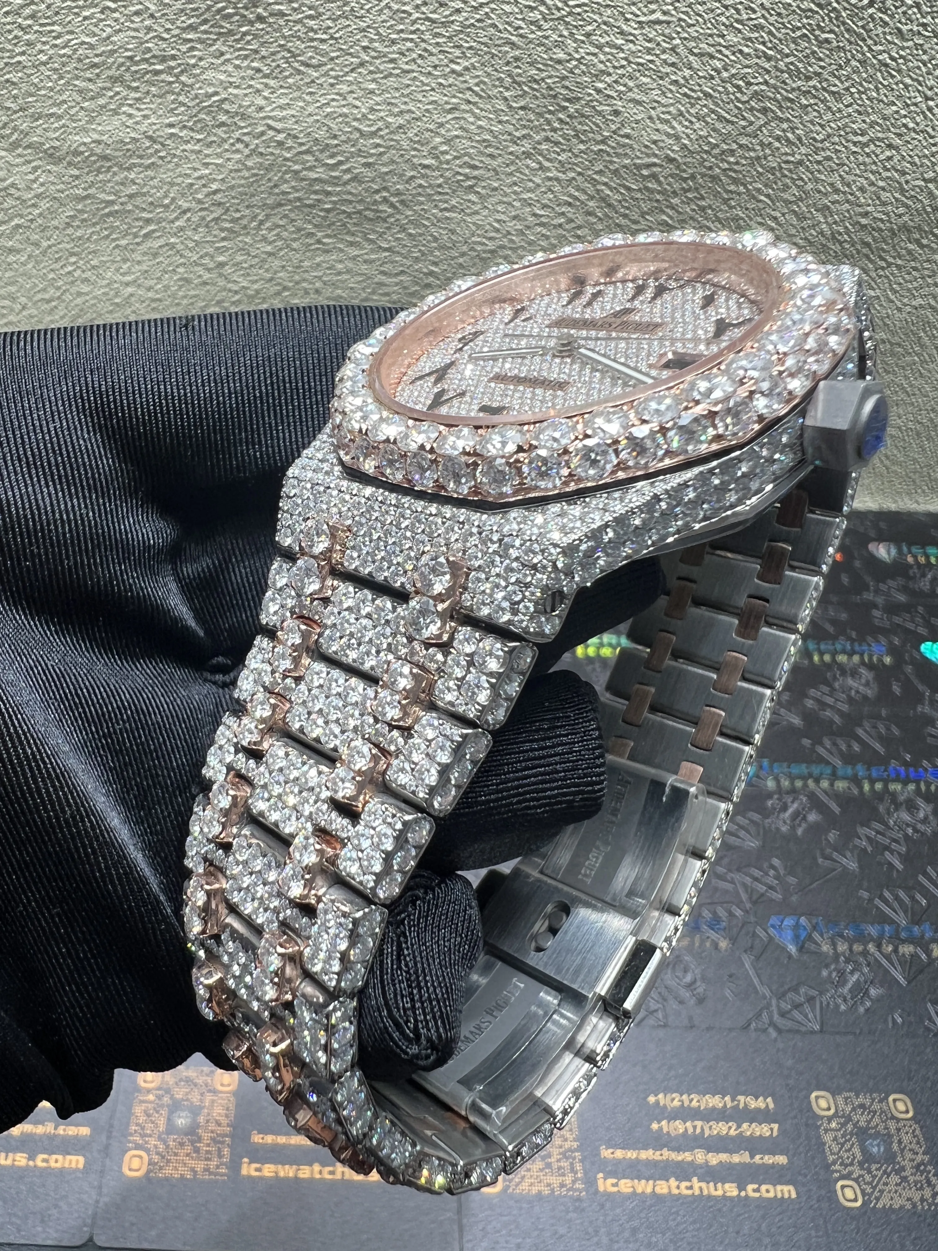Royal Oak 15400 Icedout Watch with Arabic Dial D1147519260 — view 6