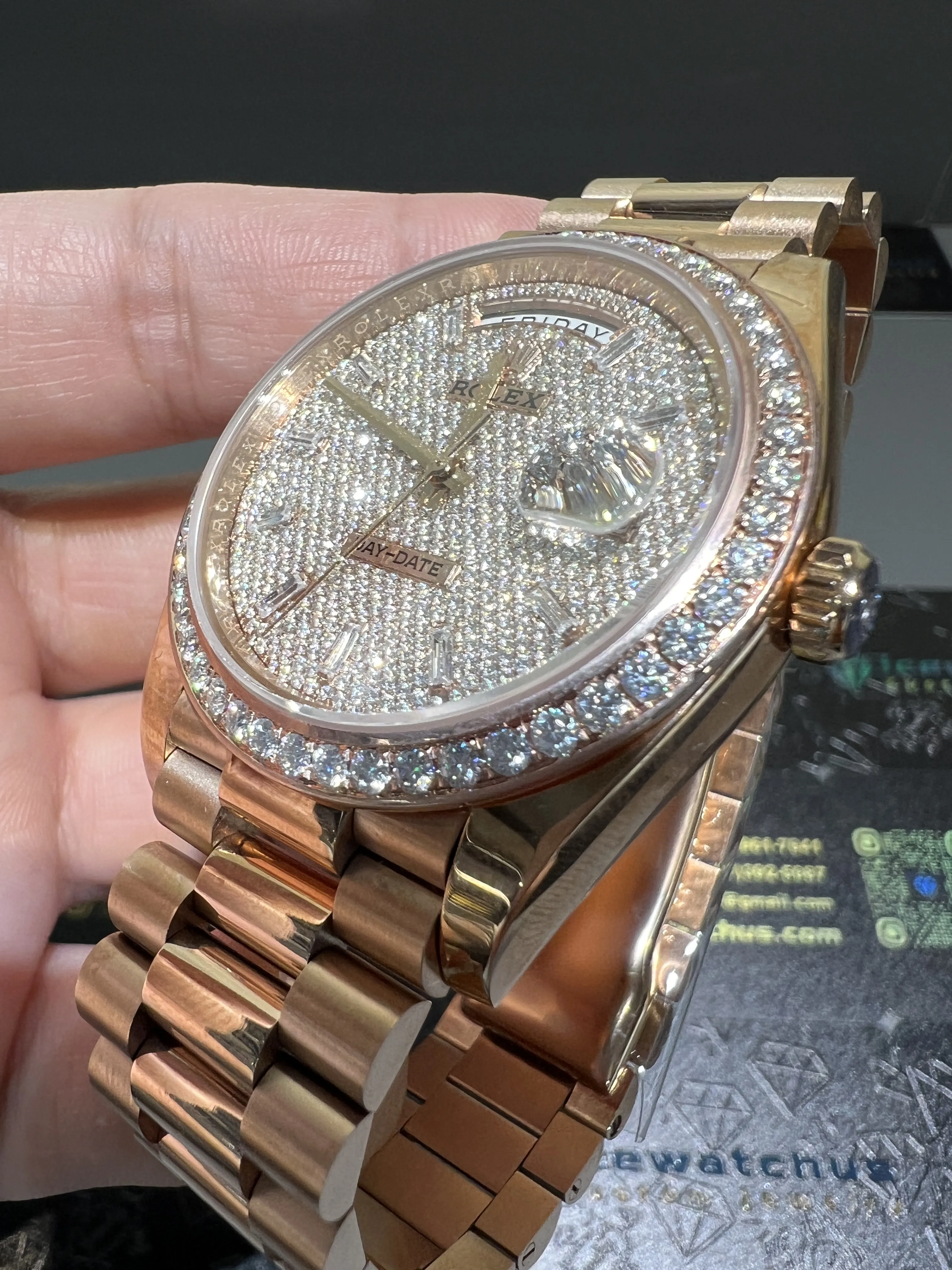 Day-Date 40mm Pavé Dial Icedout Watch D641319270 — view 4