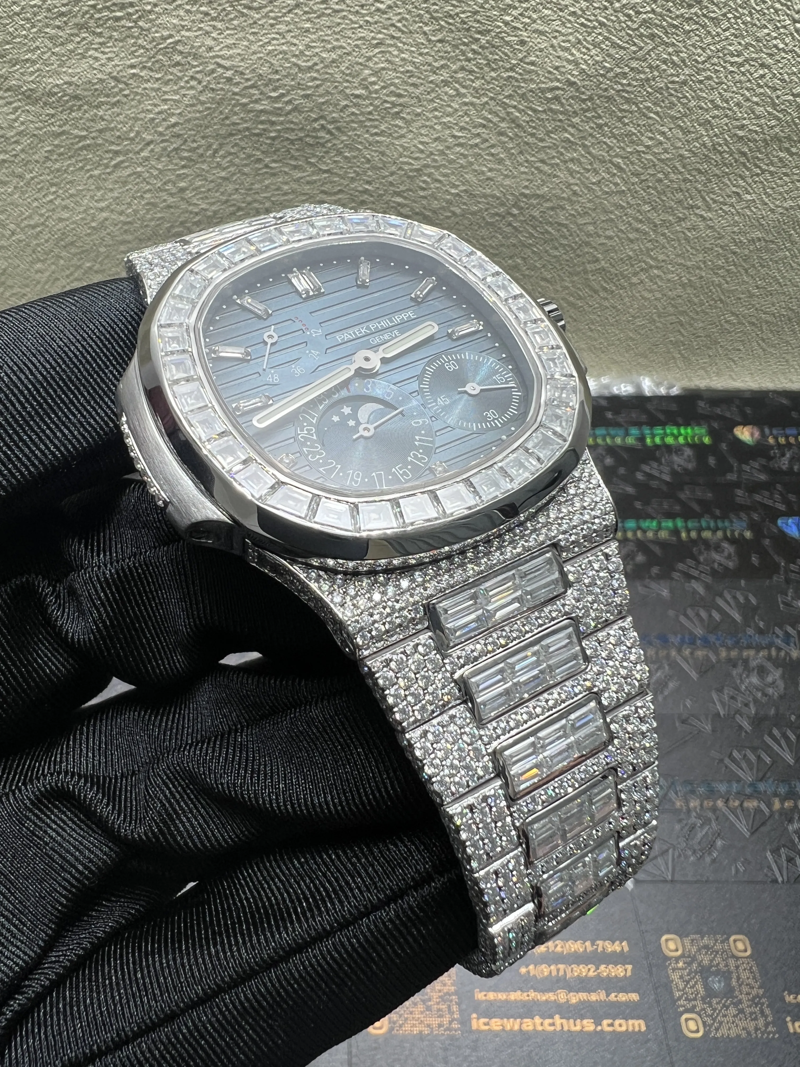 Nautilus 5712 Icedout Watch with Baguette Bezel D2362519275 — view 3