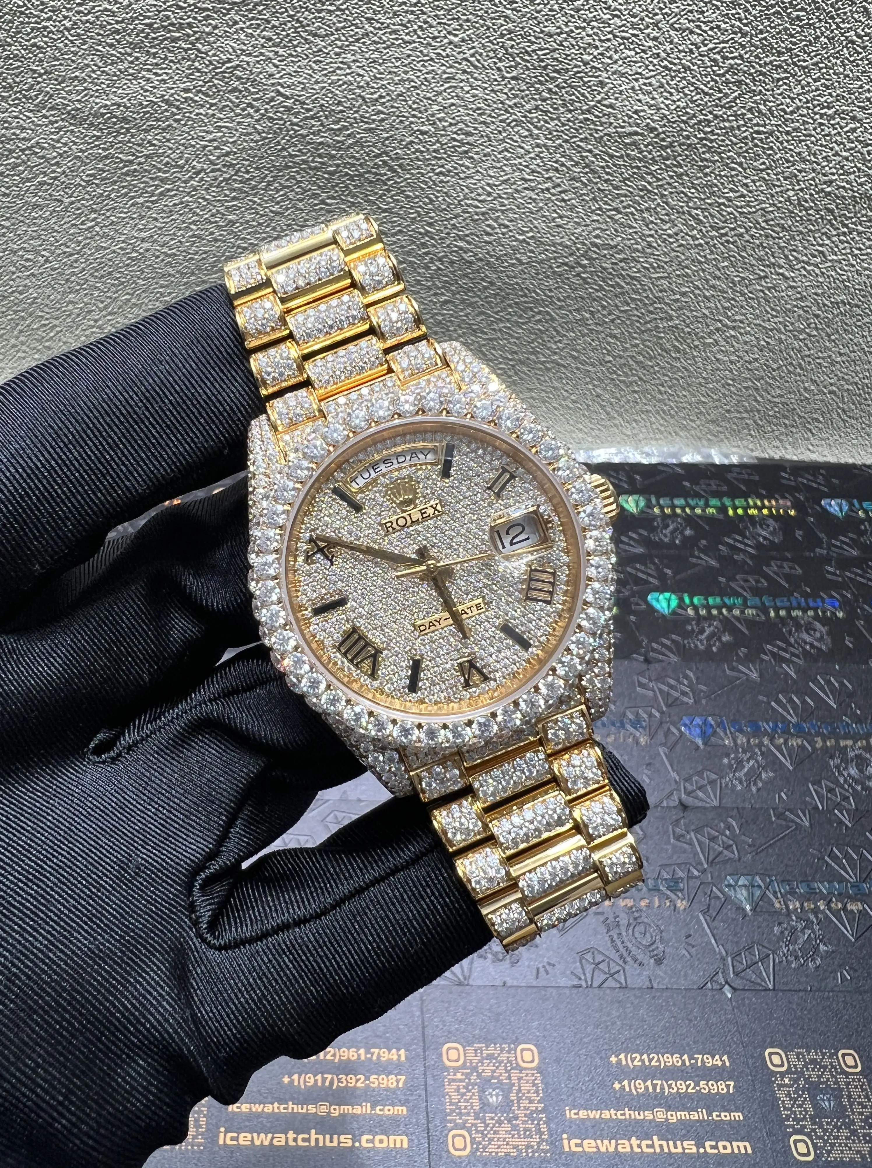 Day-Date 40mm Icedout Pavé Watch D1147519273 — view 2