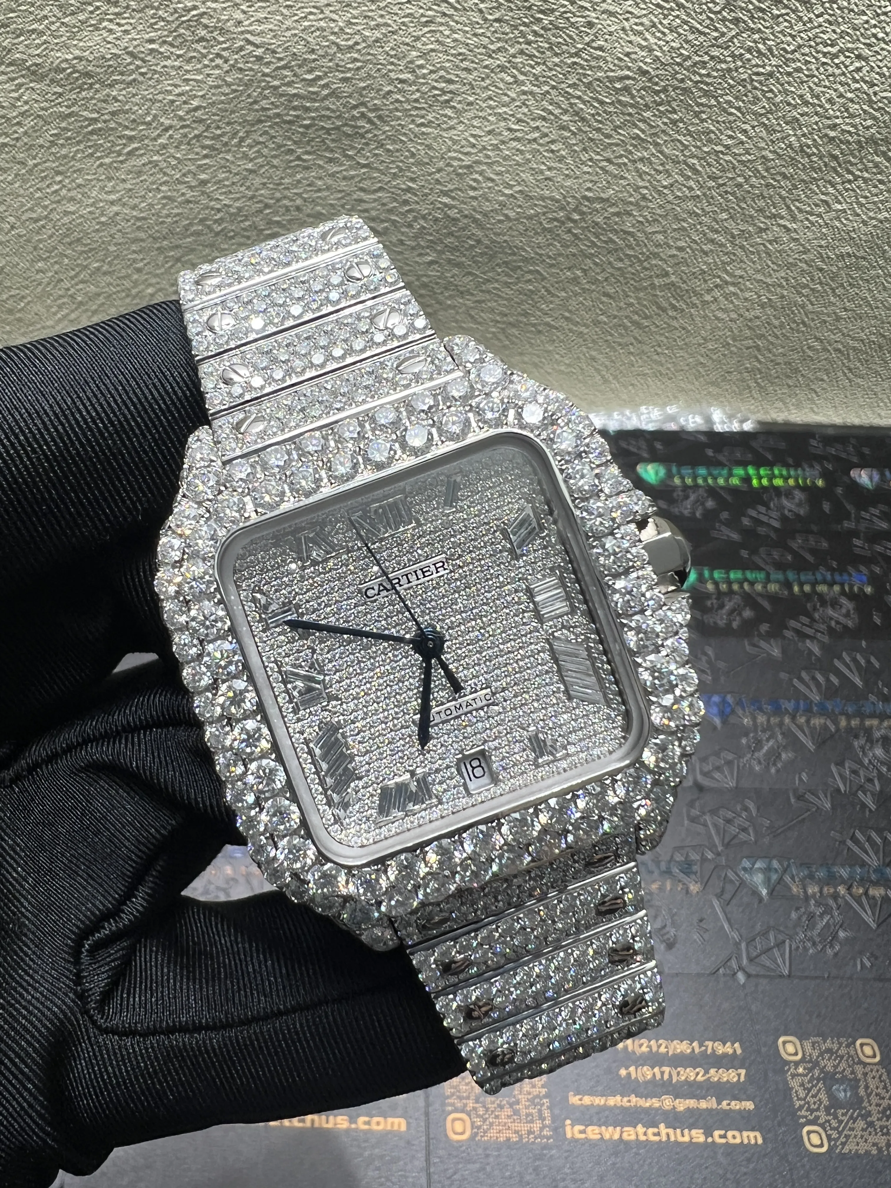 Santos 40mm Icedout Baguette Dial Watch D1215019276 — view 10