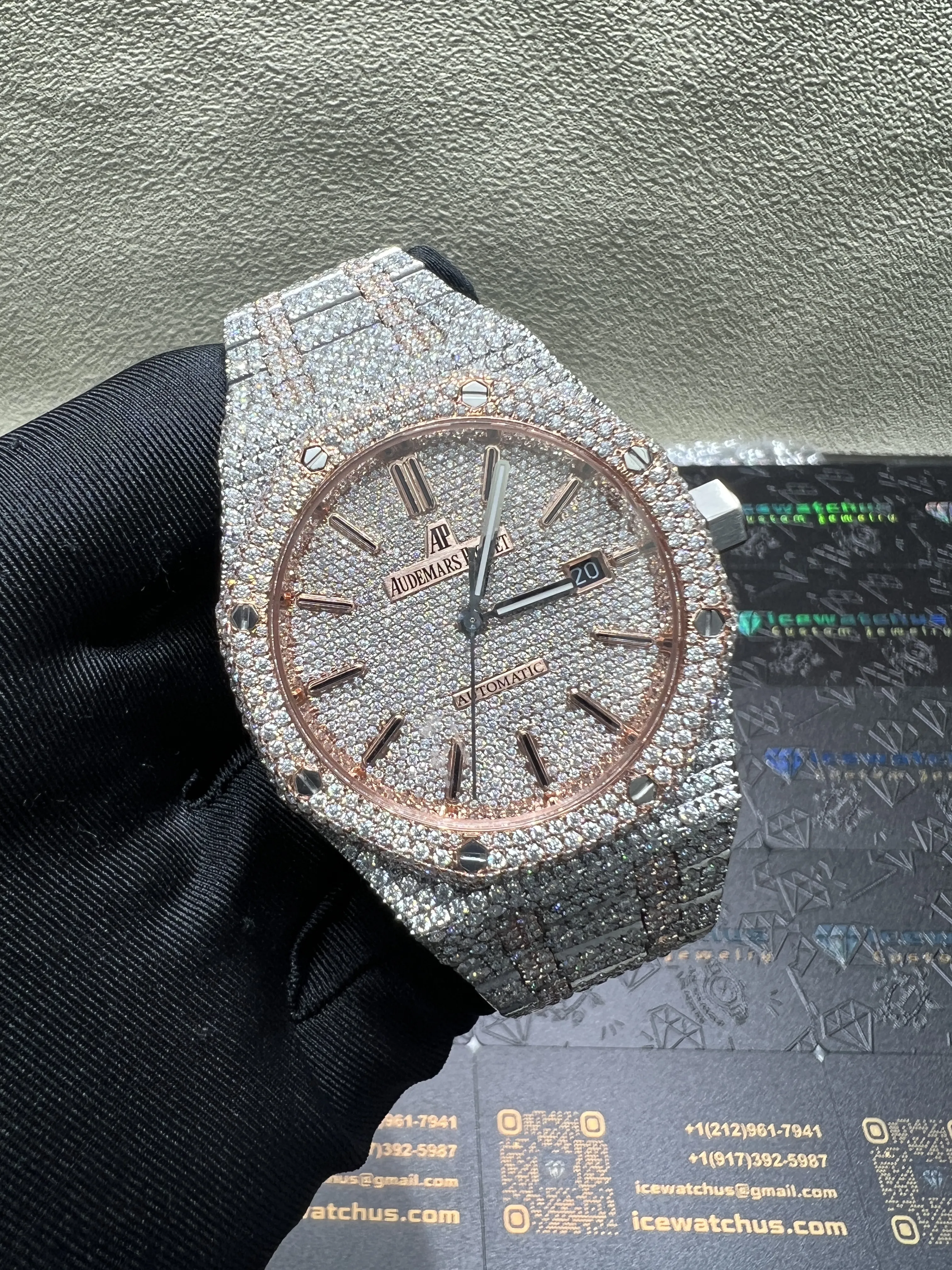 Royal Oak 15400 Icedout Two-Tone Watch 41mm D1215019283 — view 2