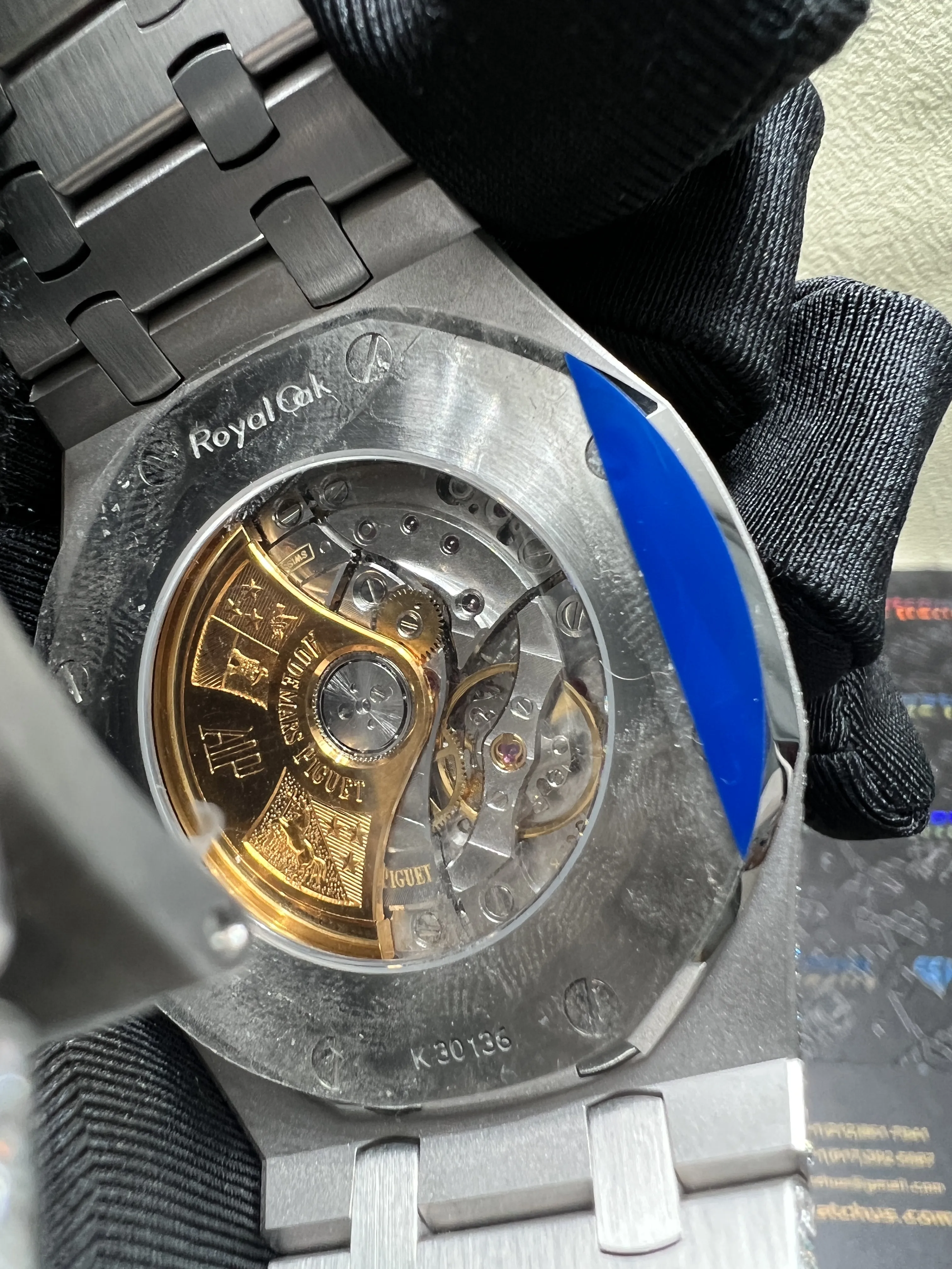 Royal Oak 15400 Icedout Pavé Diamond Watch D1215019287 — view 8