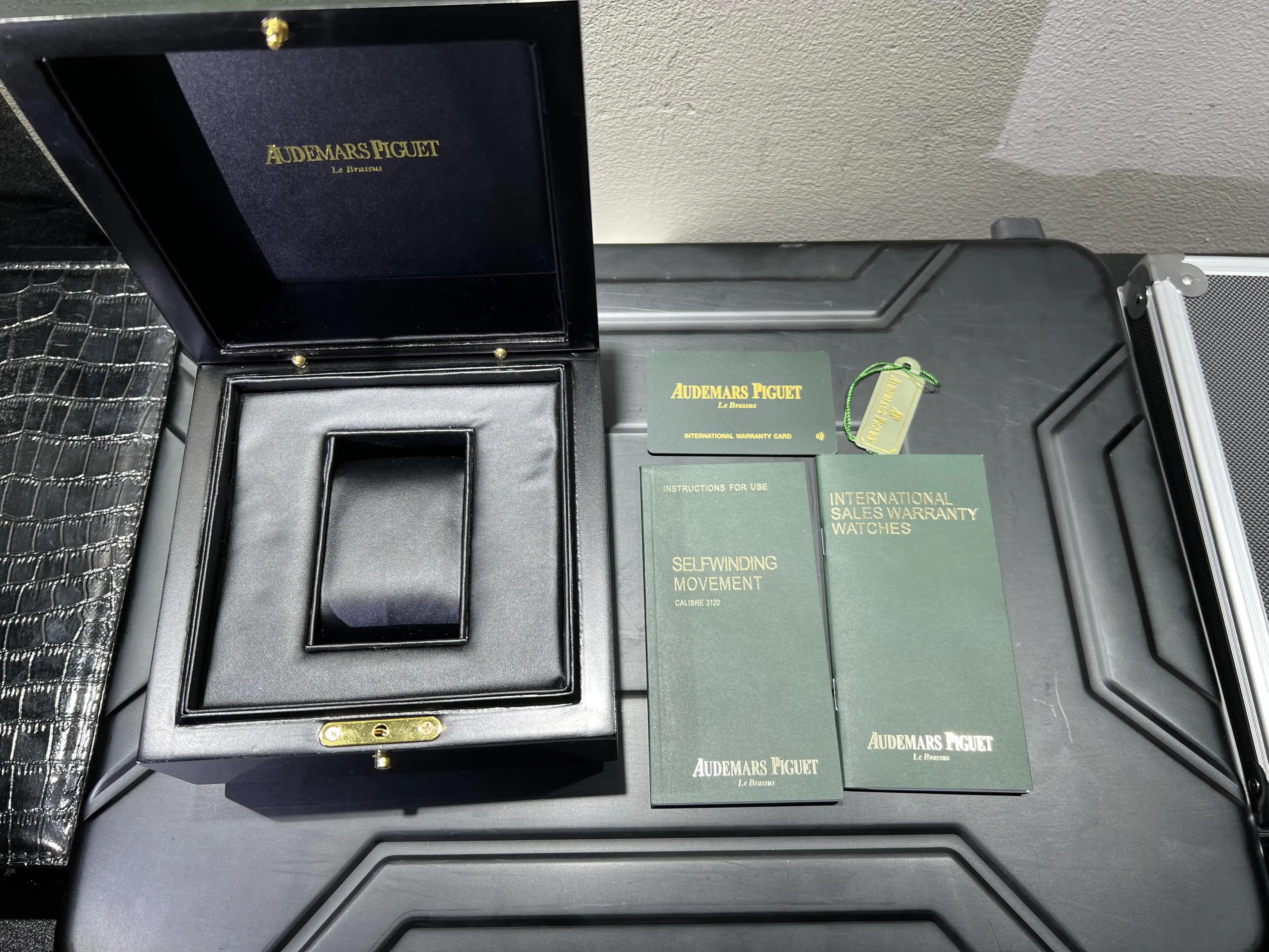 Audemars Piguet Box D64119291