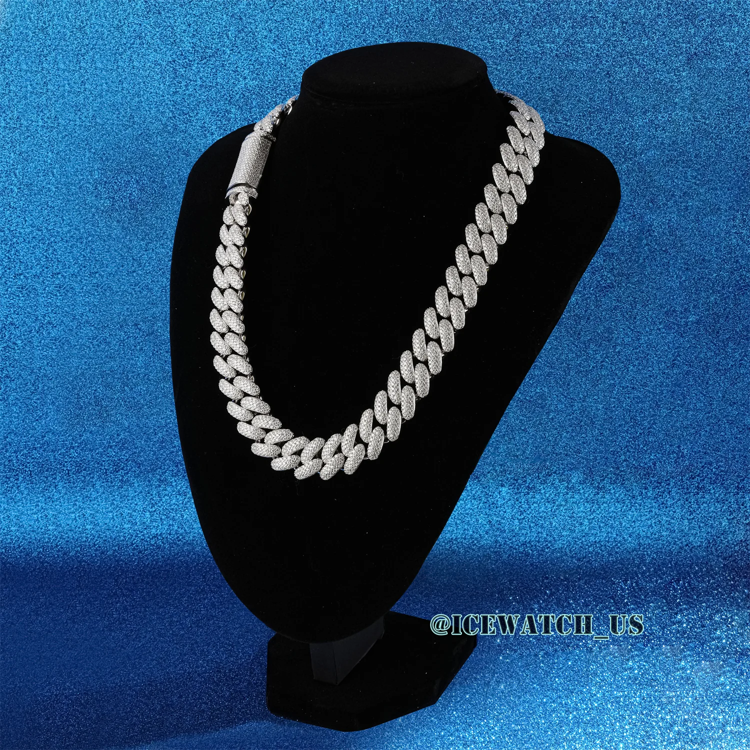 0058 925 Slive Moissanite Cuban Chains white 18mm 21in D1215019295