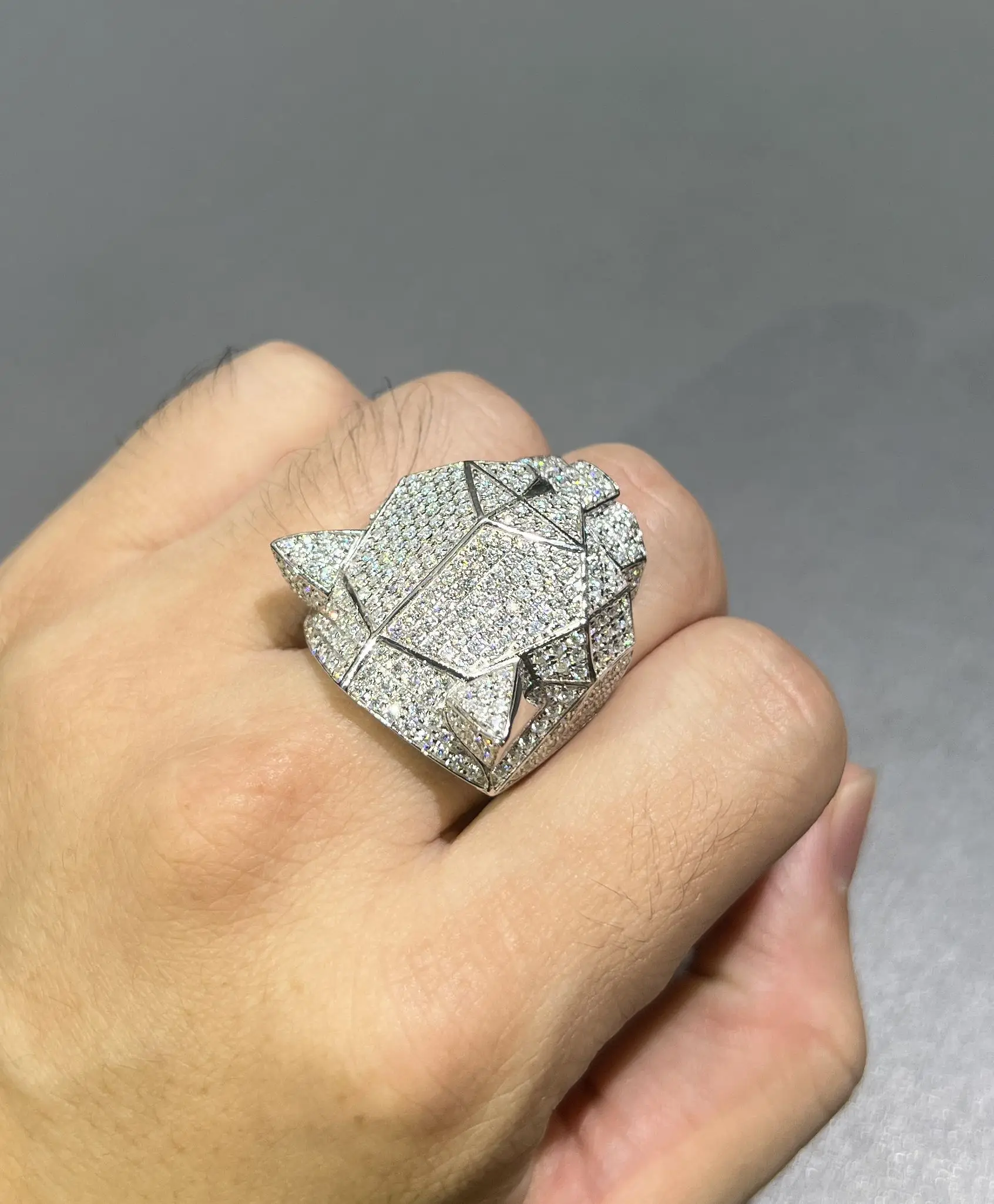 0066 Cartire Cheetah Ring D324019303 — view 4