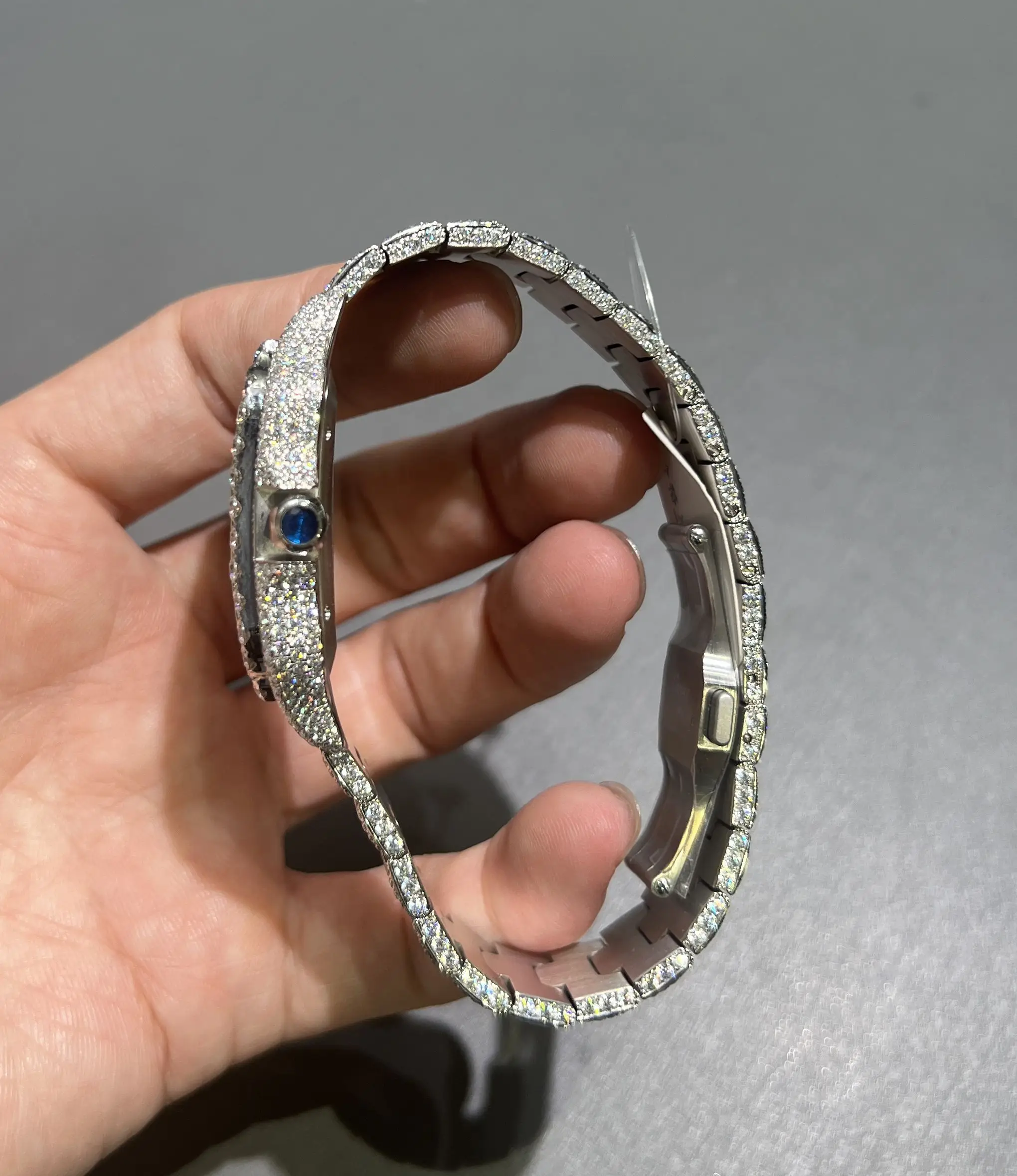 Santos Pavé Diamond Icedout Watch D1147519308 — view 5