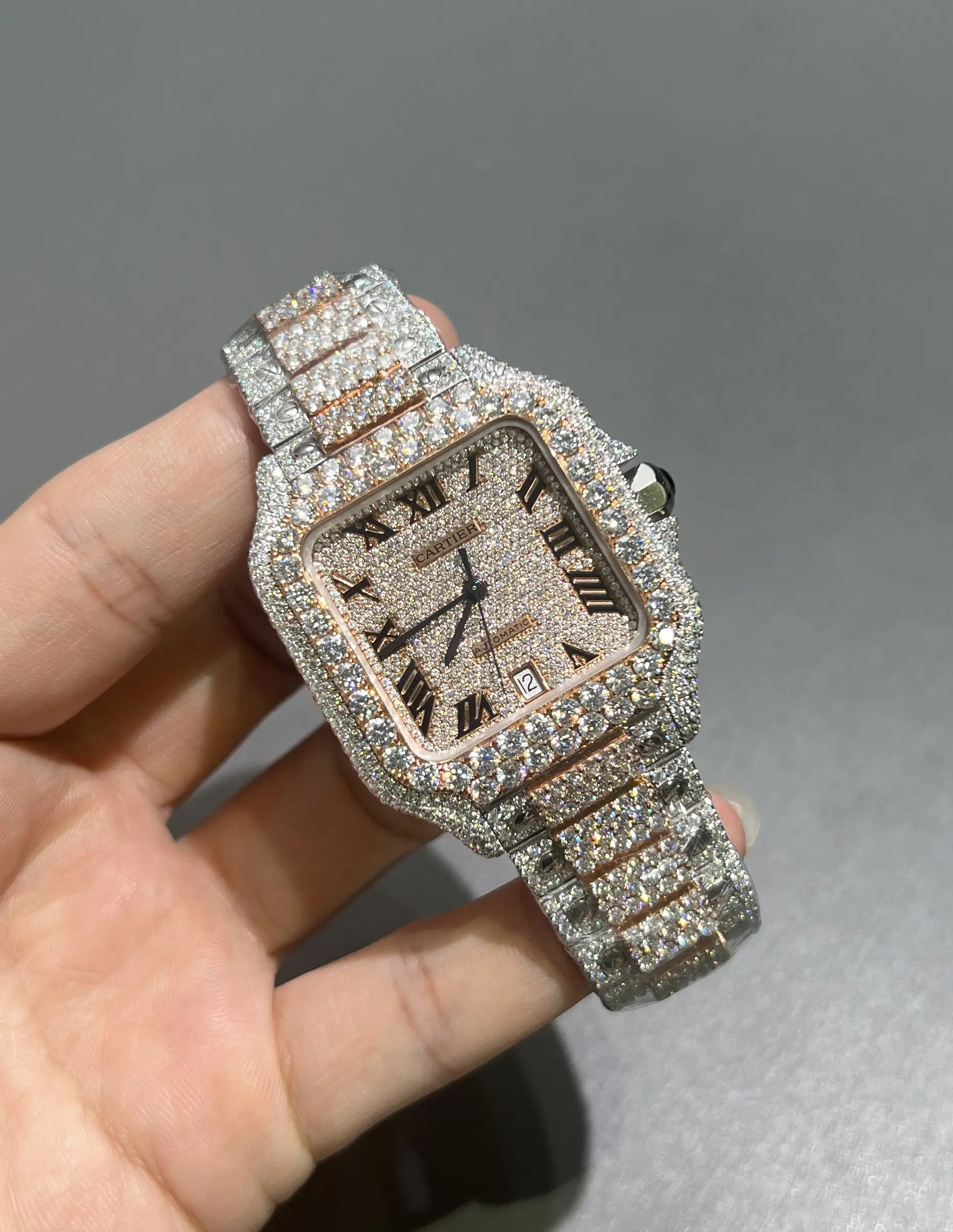 Santos de Cartier Icedout Two-Tone Watch D1147519309 — view 2