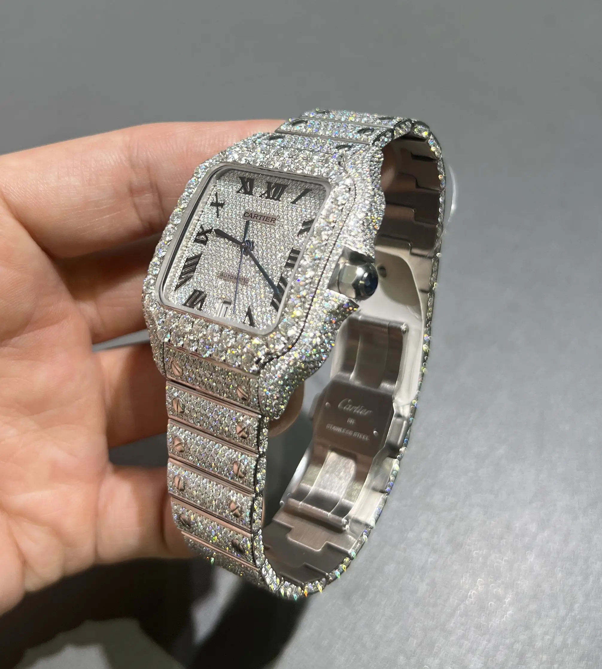 Santos Pavé Diamond Icedout Watch D1147519308 — view 4
