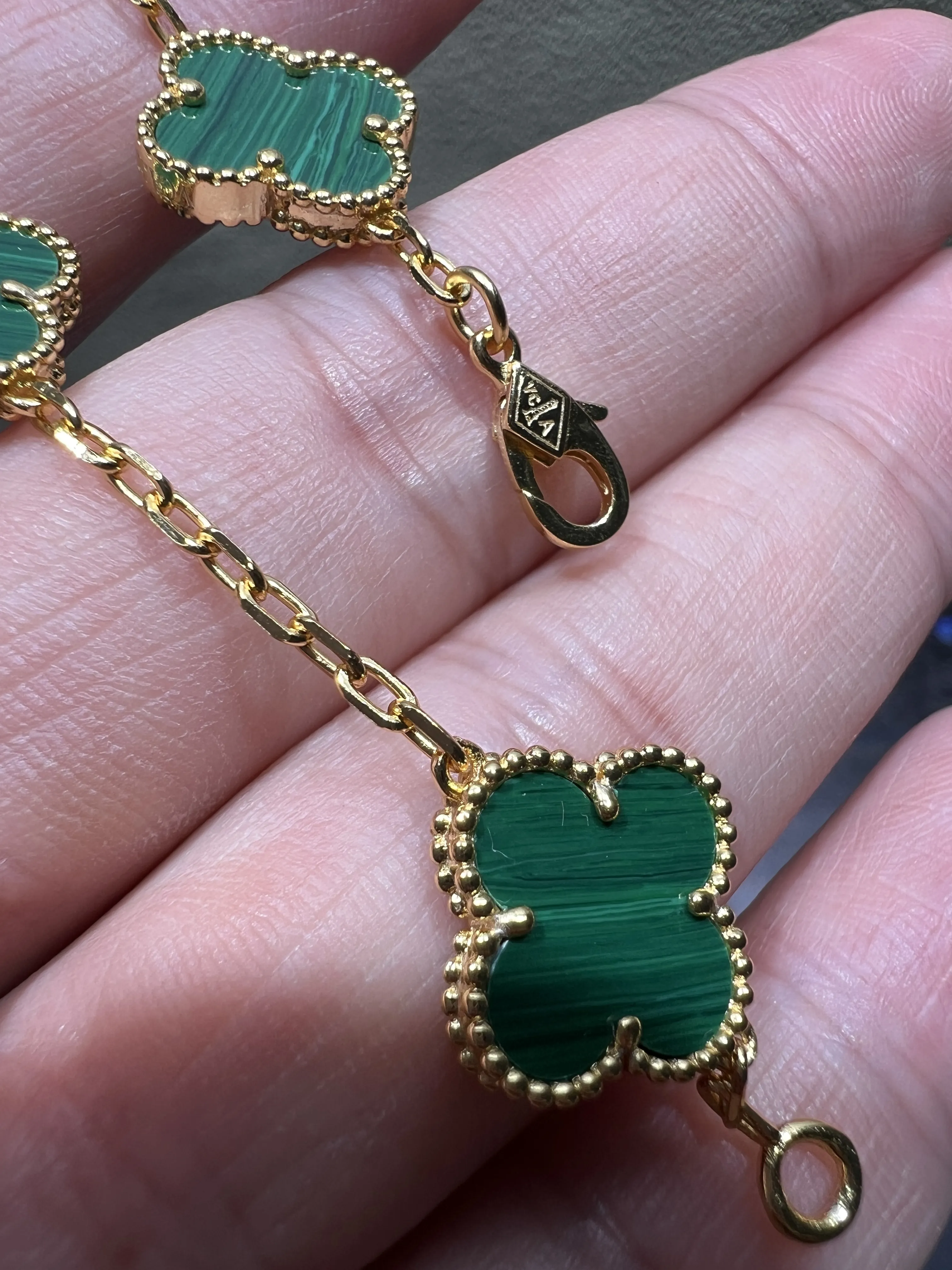0075 No Diamond Van Cleef & Arpels Vintage Alhambra Bracelet 5 Motifs D128319311 — view 11