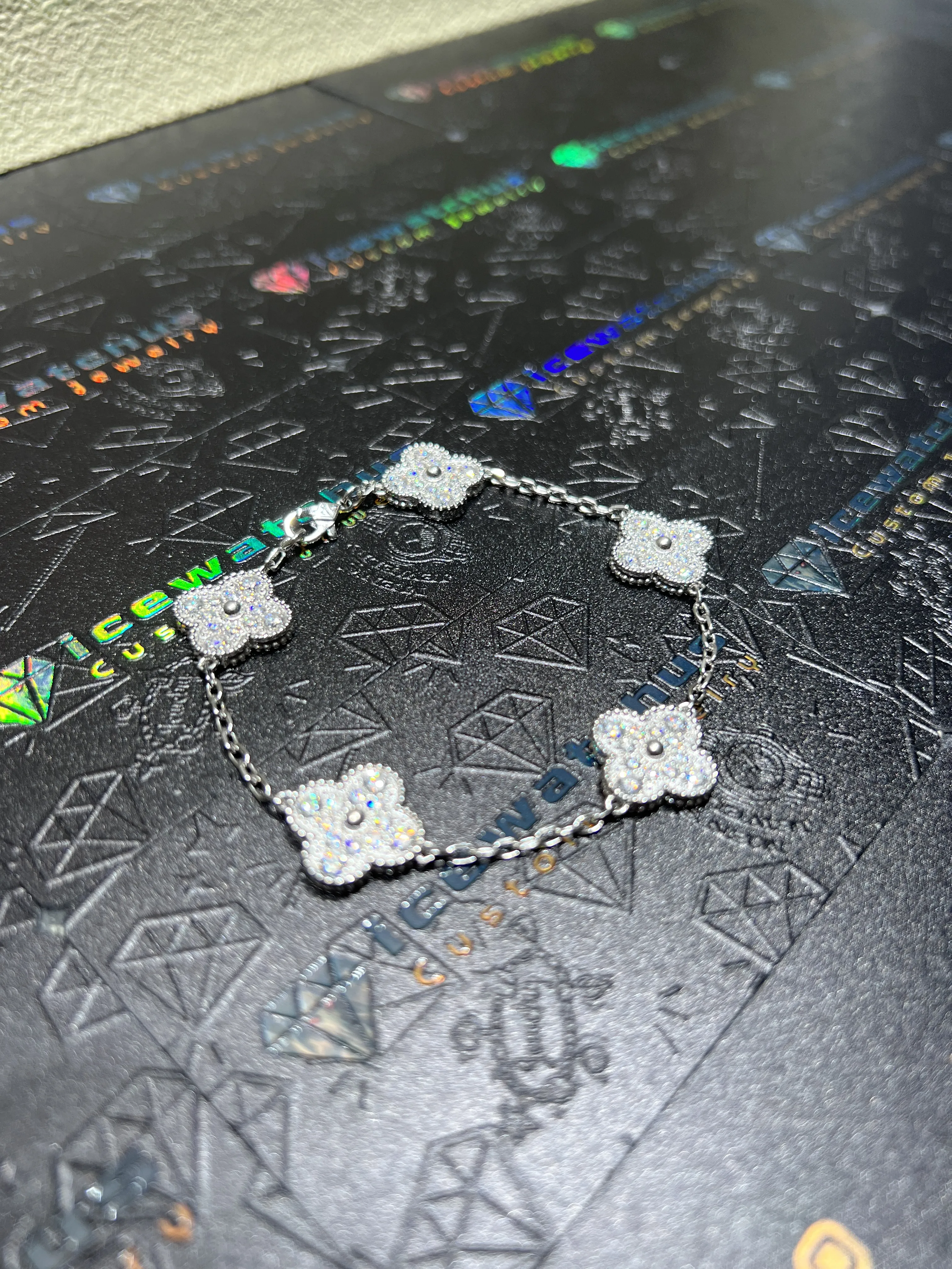 0077 Full Diamond Van Cleef & Arpels Vintage Alhambra Bracelet 5 Motifs D195819313