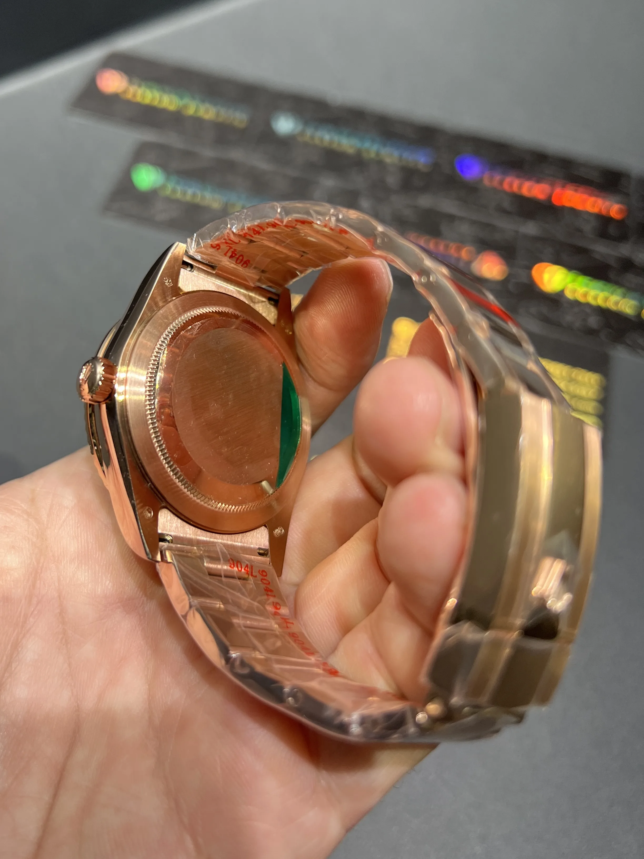 Sky-Dweller 42mm Rose Gold Watch with Green Dial D391519324 — view 6
