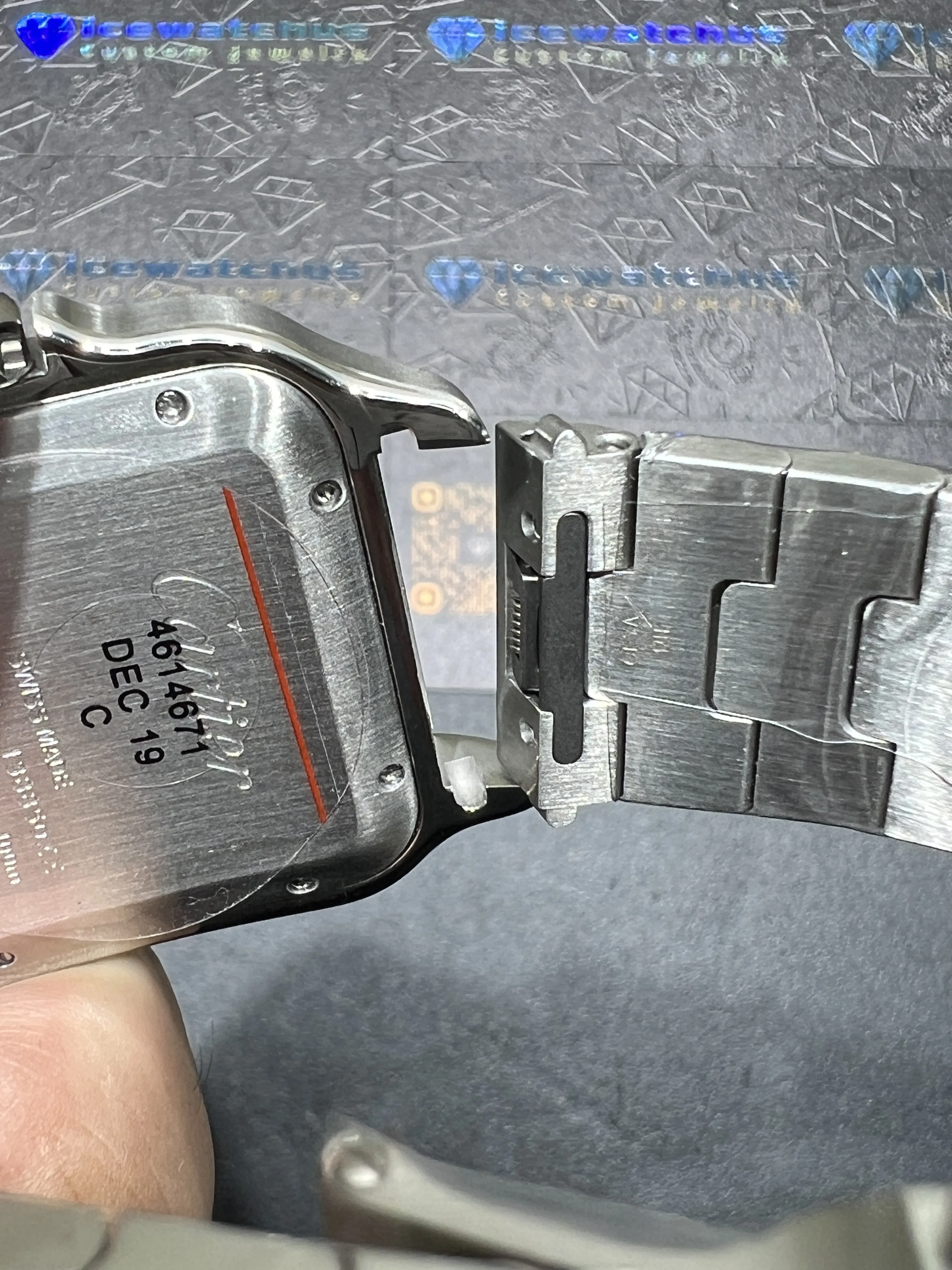 Santos de Cartier XL Automatic Watch D403719327 — view 10