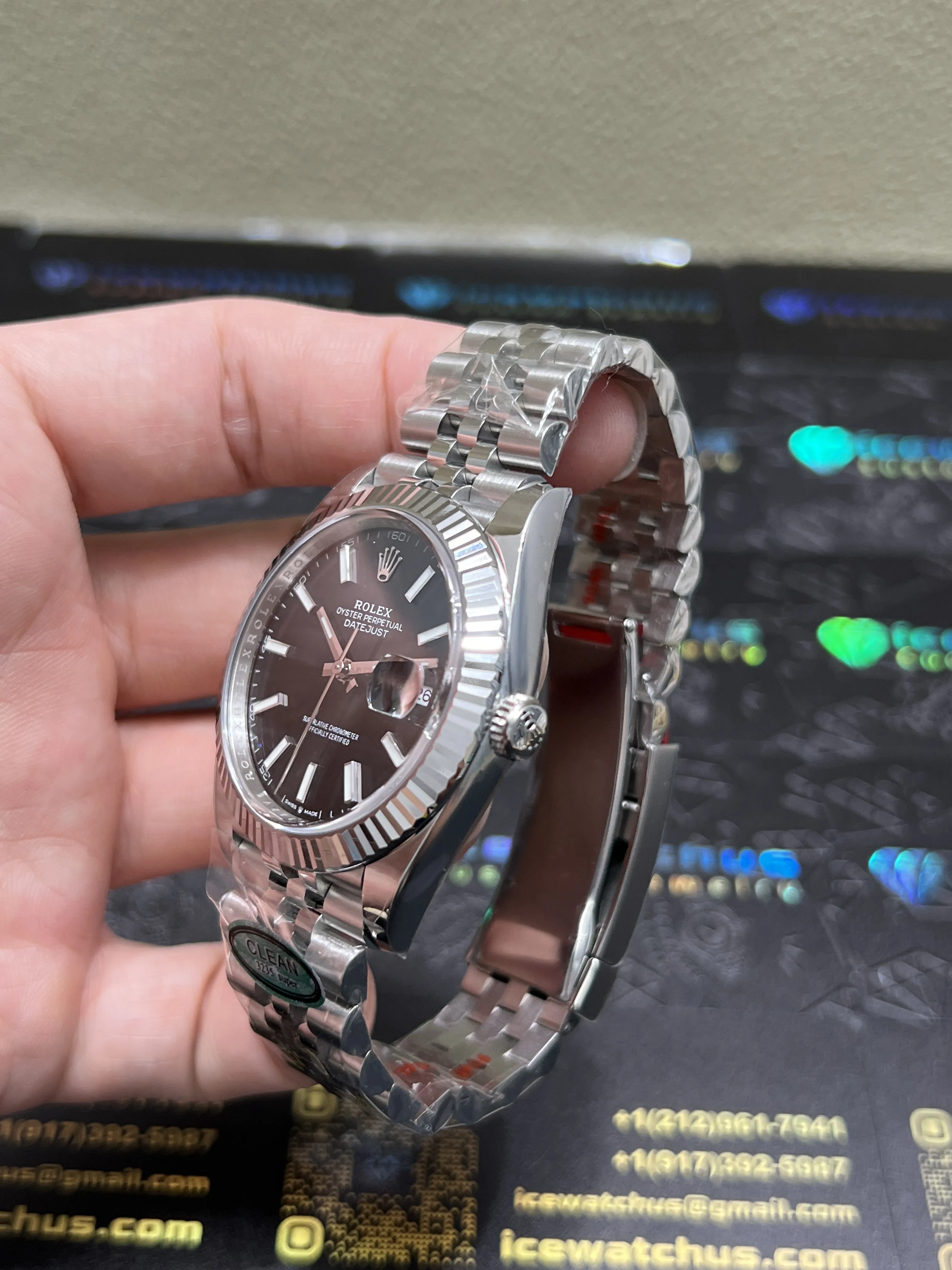 Datejust 41mm Black Dial Jubilee Watch D430719321 — view 4