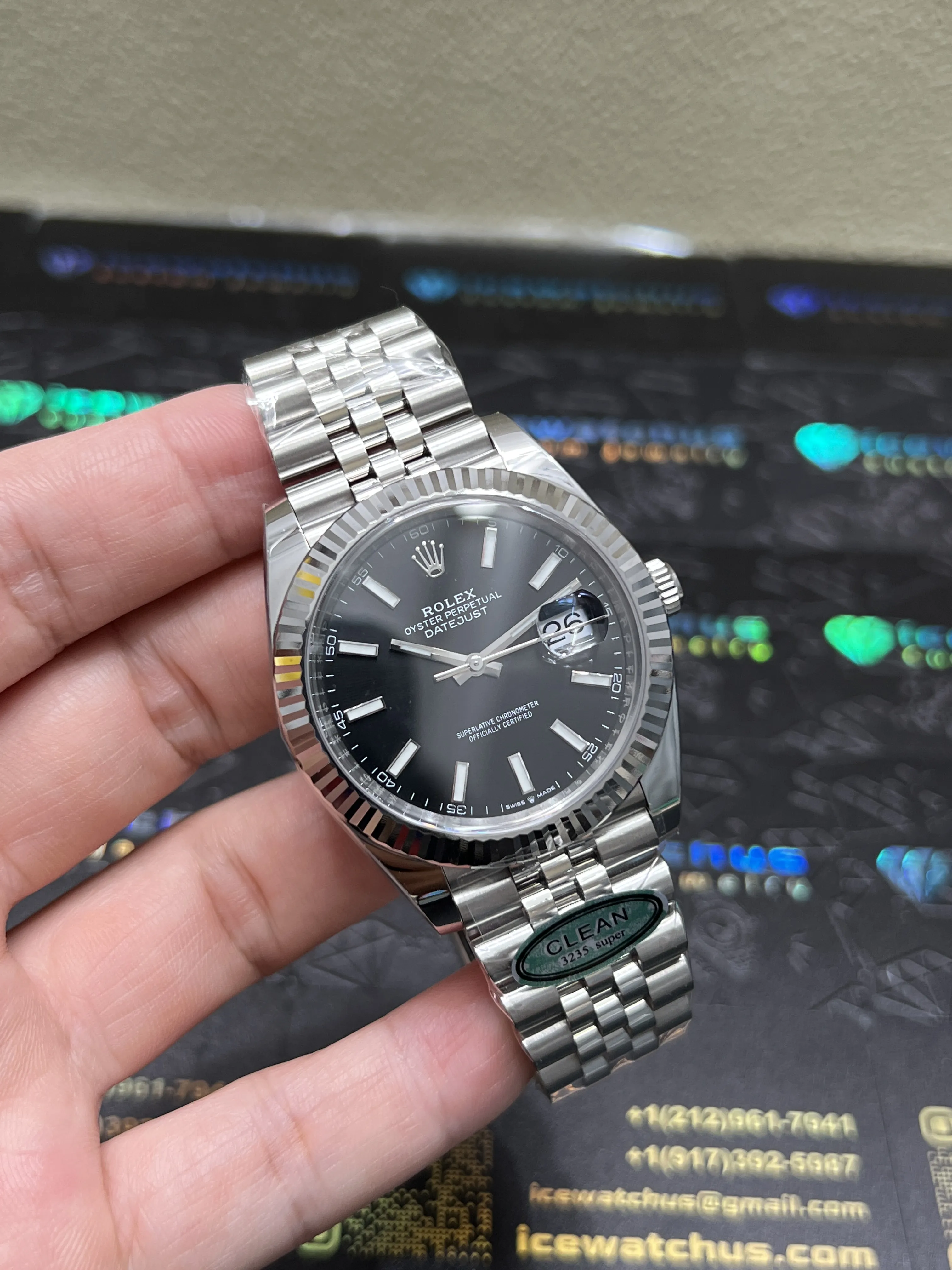 Datejust 41mm Black Dial Jubilee Watch D430719321 — view 2
