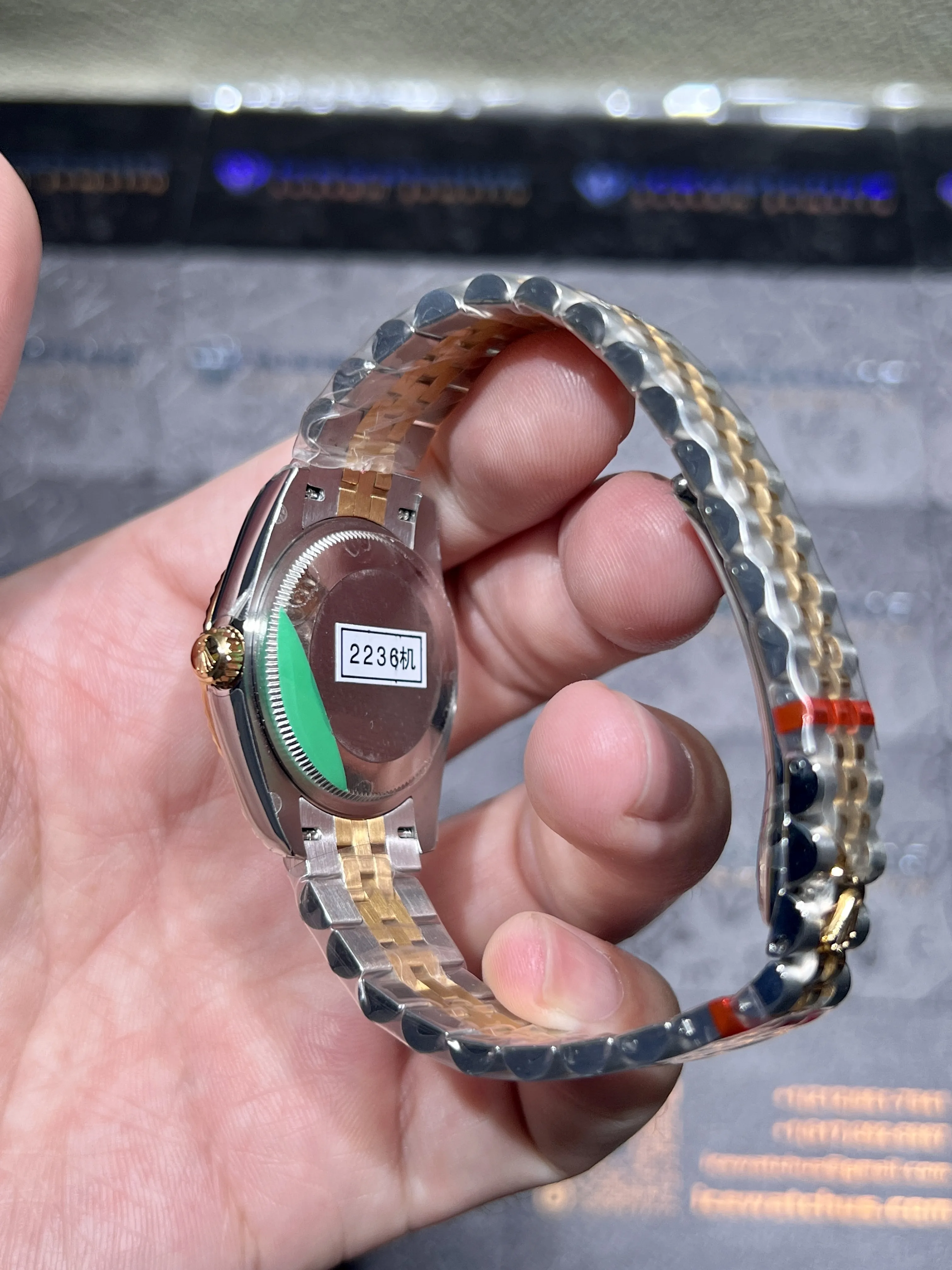 Datejust 31 Mother-of-Pearl Diamond Dial Watch D371319323 — view 6