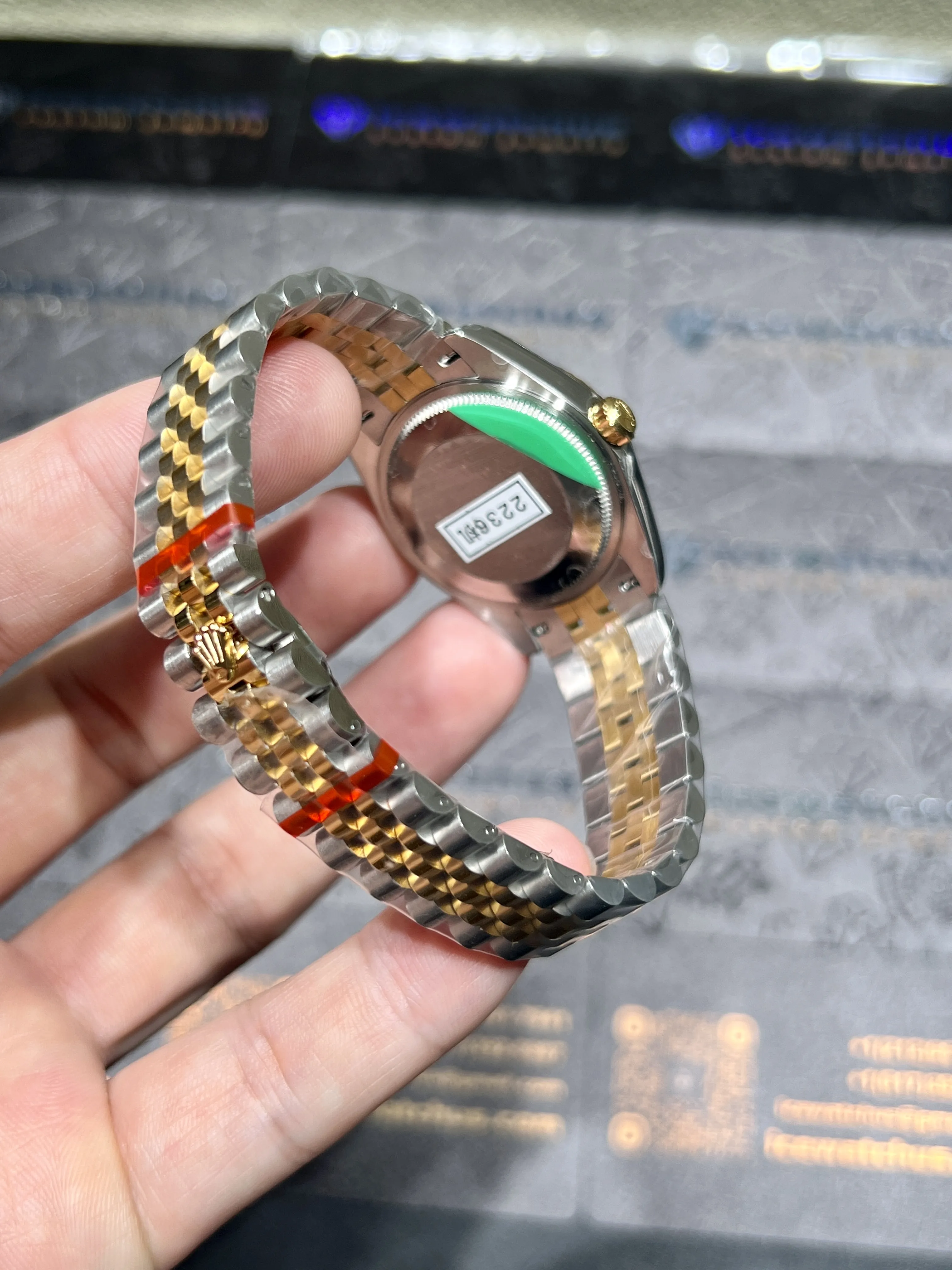Datejust 31 Mother-of-Pearl Diamond Dial Watch D371319323 — view 8