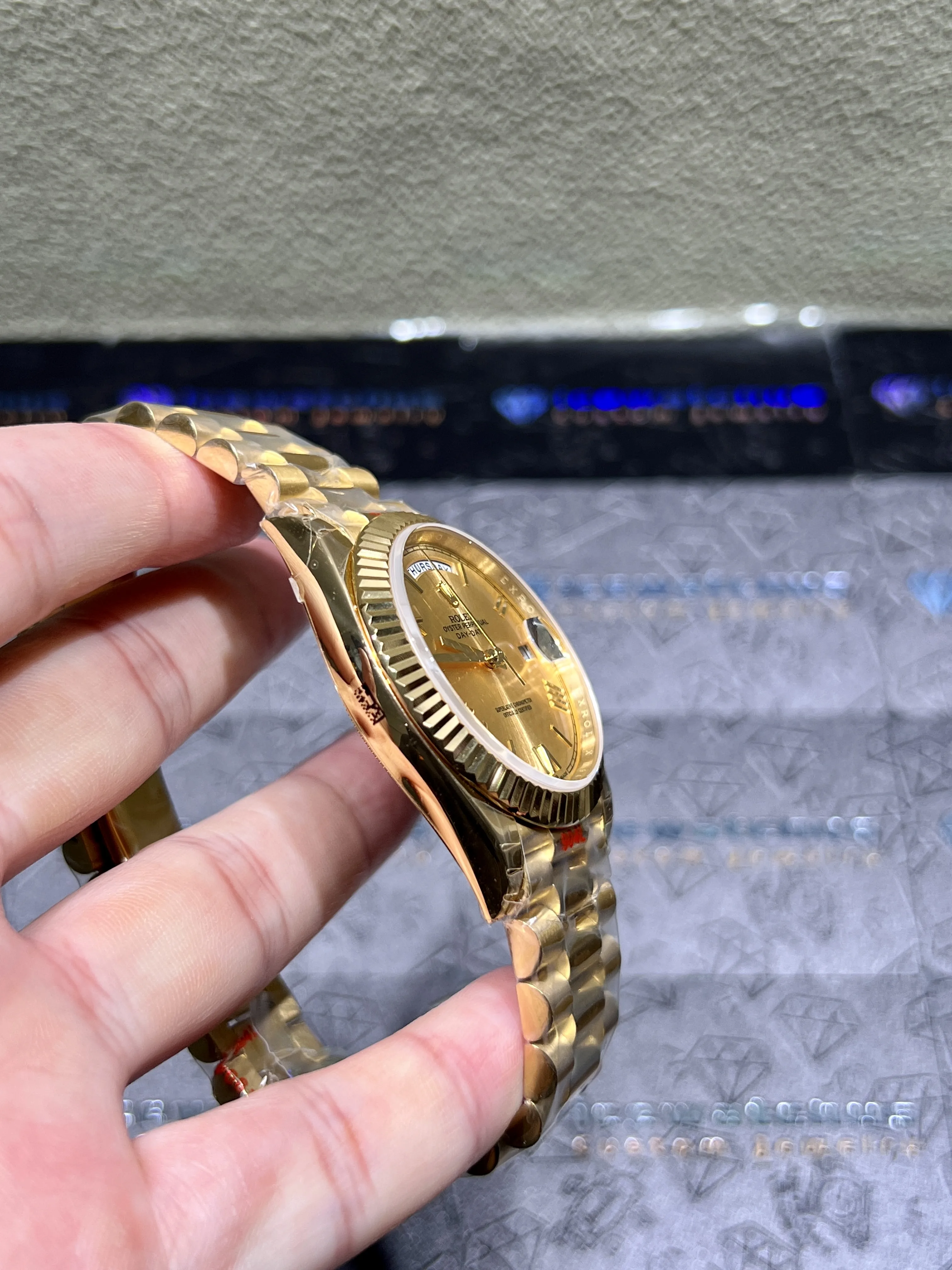 Day-Date 40mm Gold Dial Roman Marker Watch D417219320 — view 4