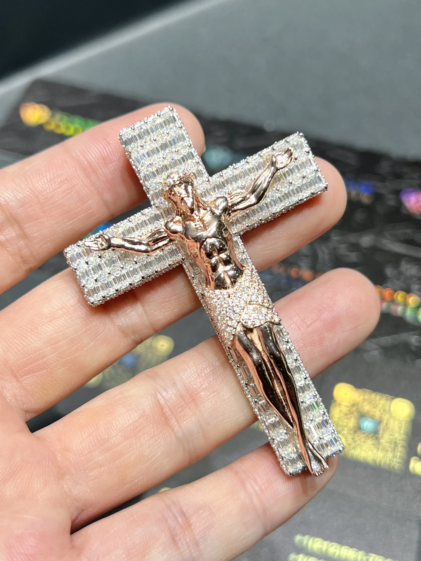 0093 Crucifixion of Jesus Cross Pendant 2 tone RoseGold & White 925 silver with moissanite W-50mm,H-71mm D594019331