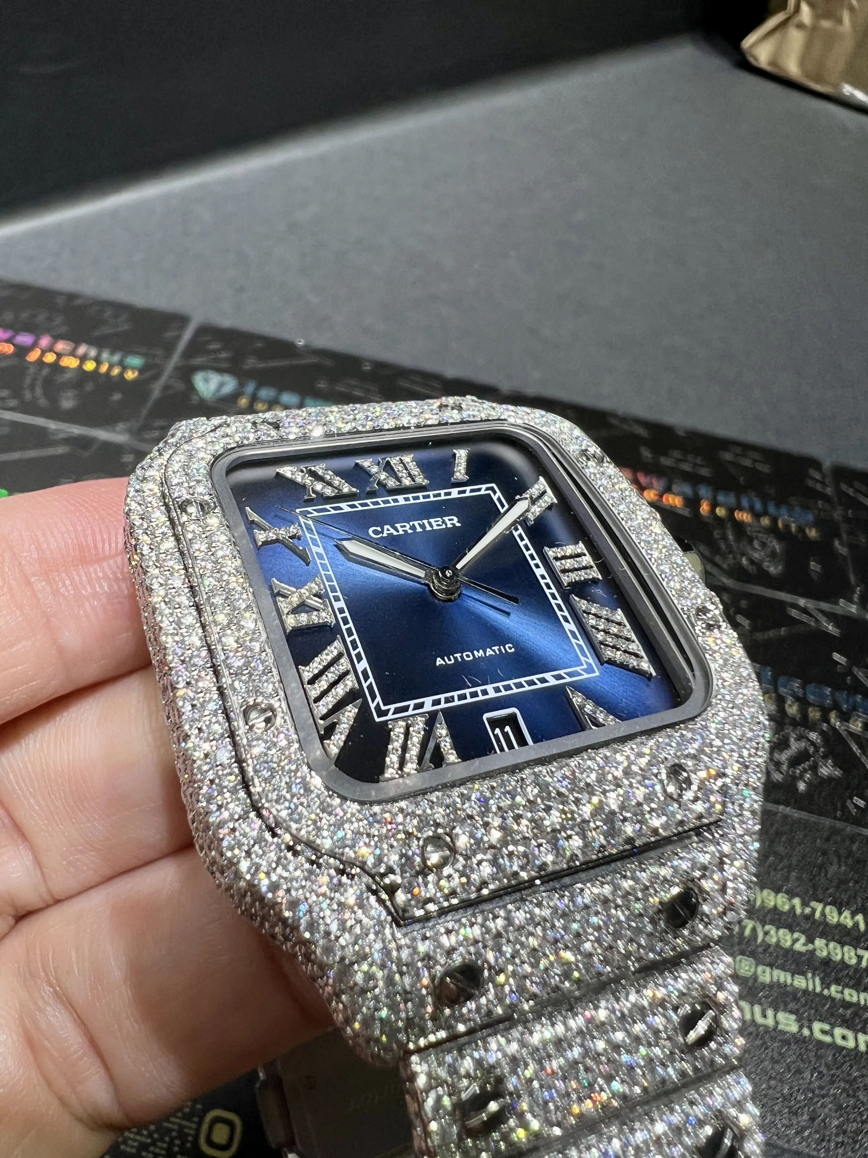 Santos de Cartier Icedout Watch with Blue Dial D1147519334 — view 11