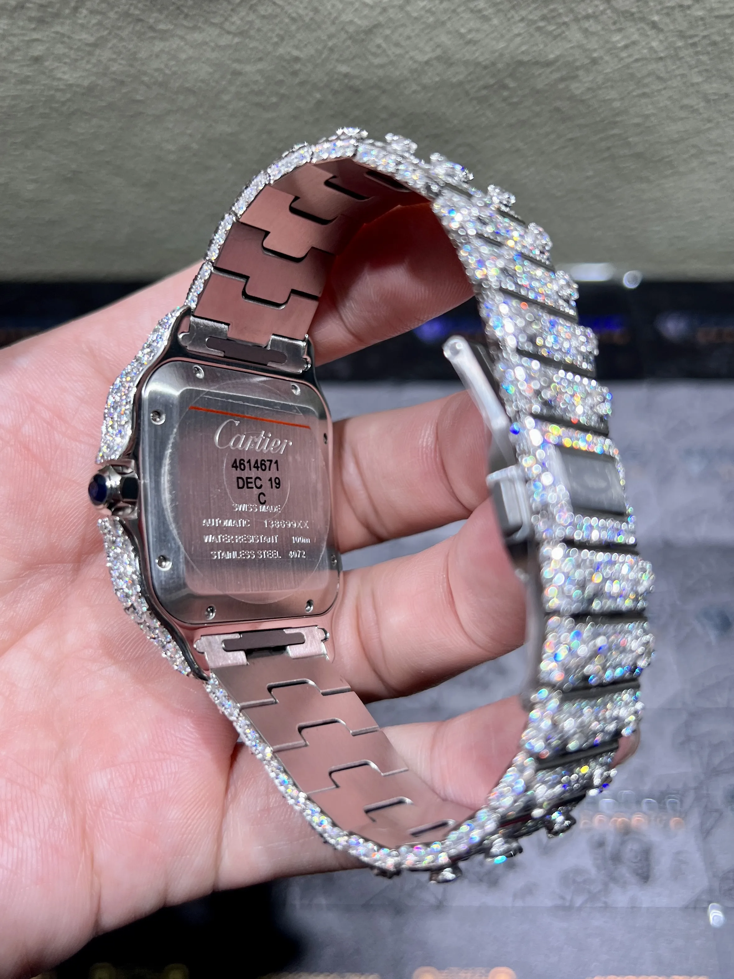 Santos de Cartier Icedout Pavé Watch D1147519348 — view 6
