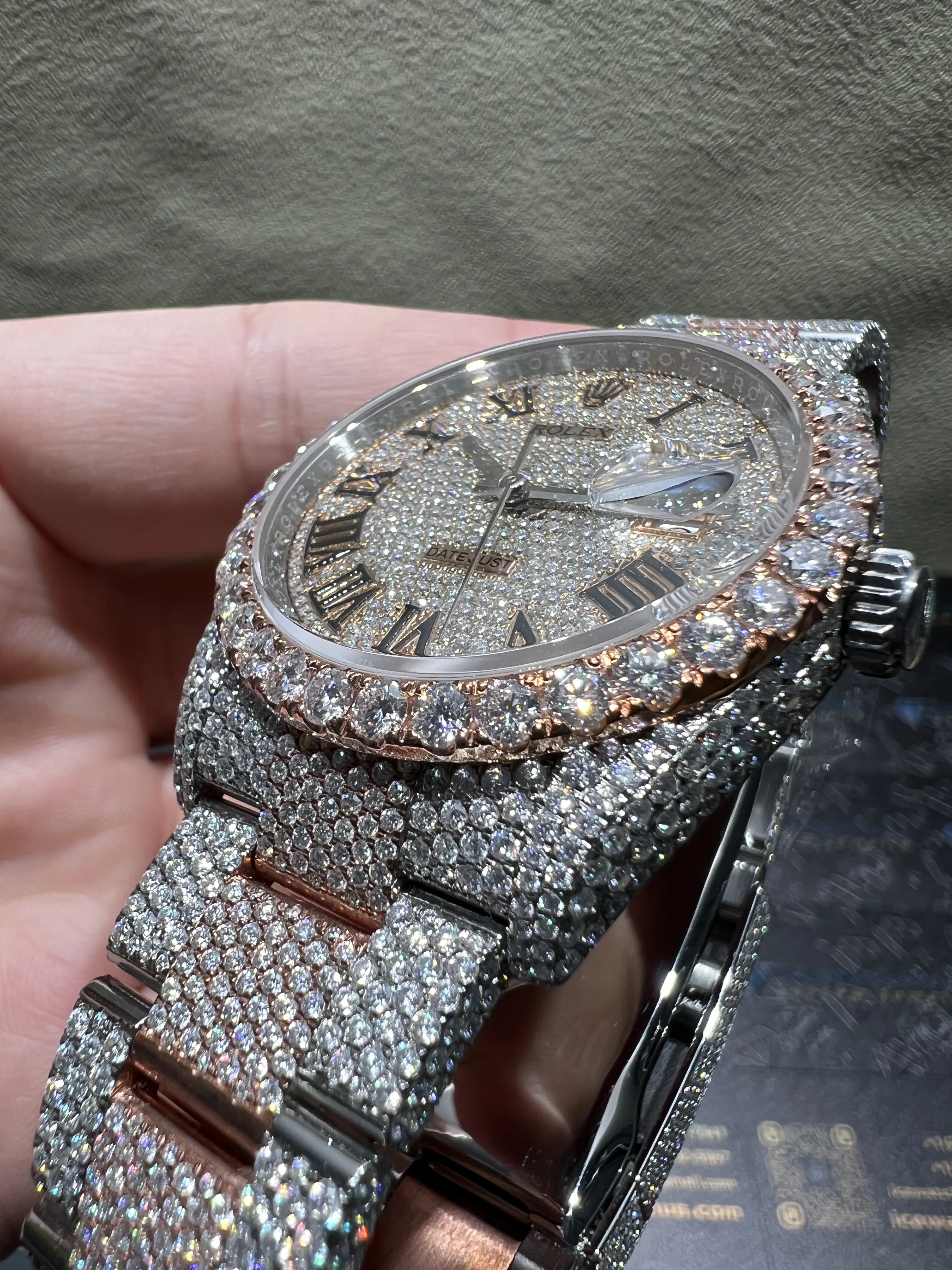 Datejust 36mm Pavé Dial Icedout Watch D1147519345 — view 9