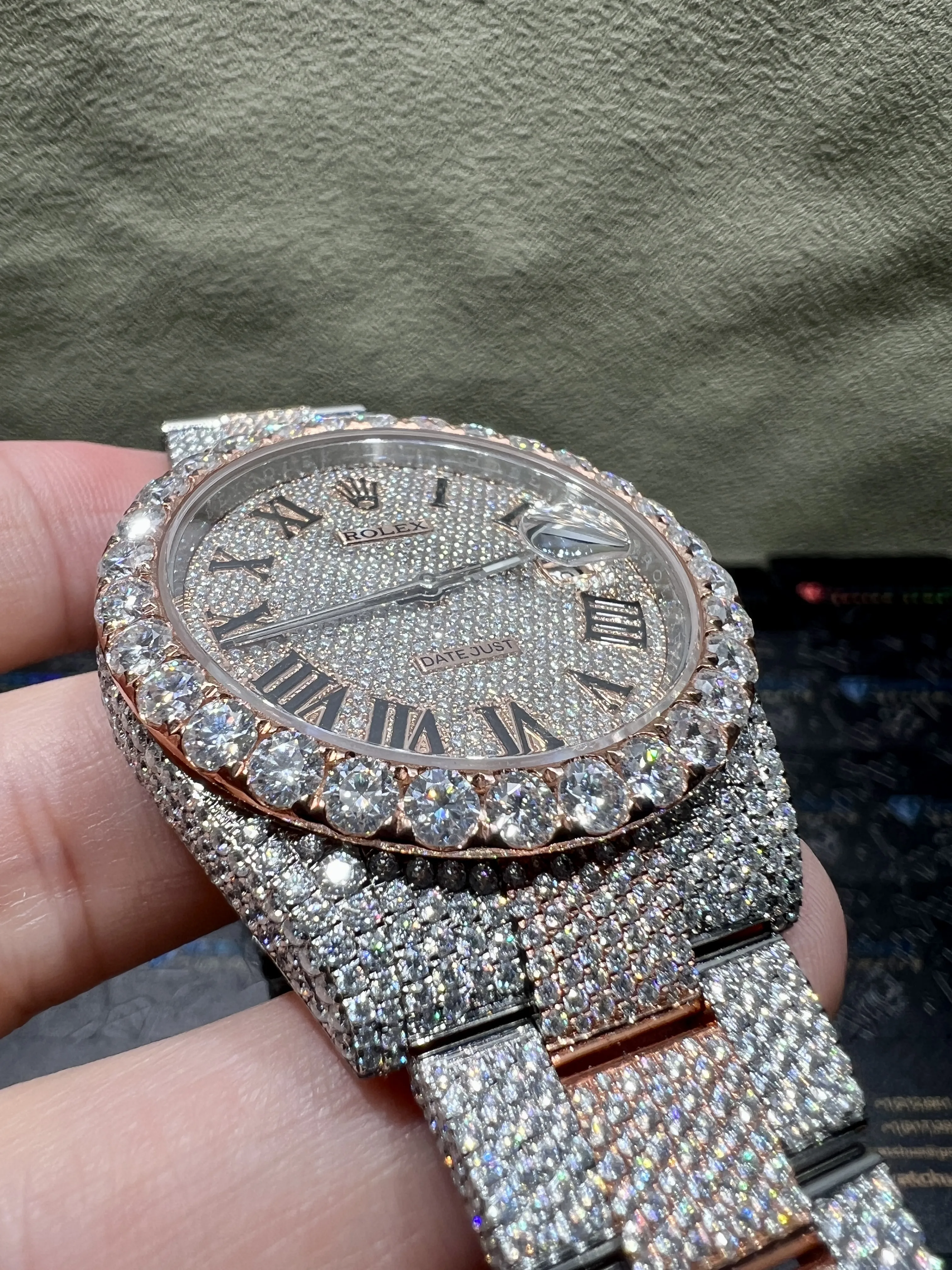 Datejust 41mm Pavé Dial Icedout Watch D1147519346 — view 9