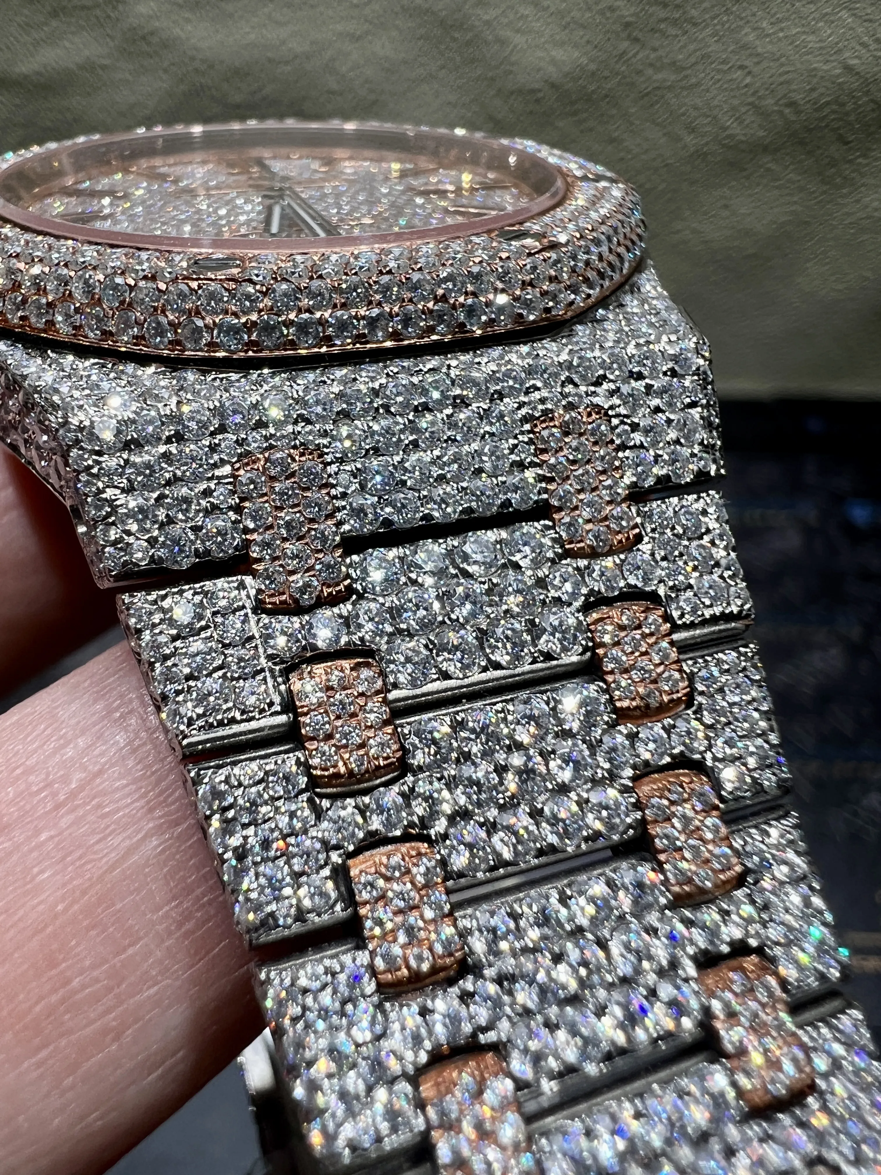 Royal Oak Two-Tone Pavé Dial Icedout Watch D1215019353 — view 9