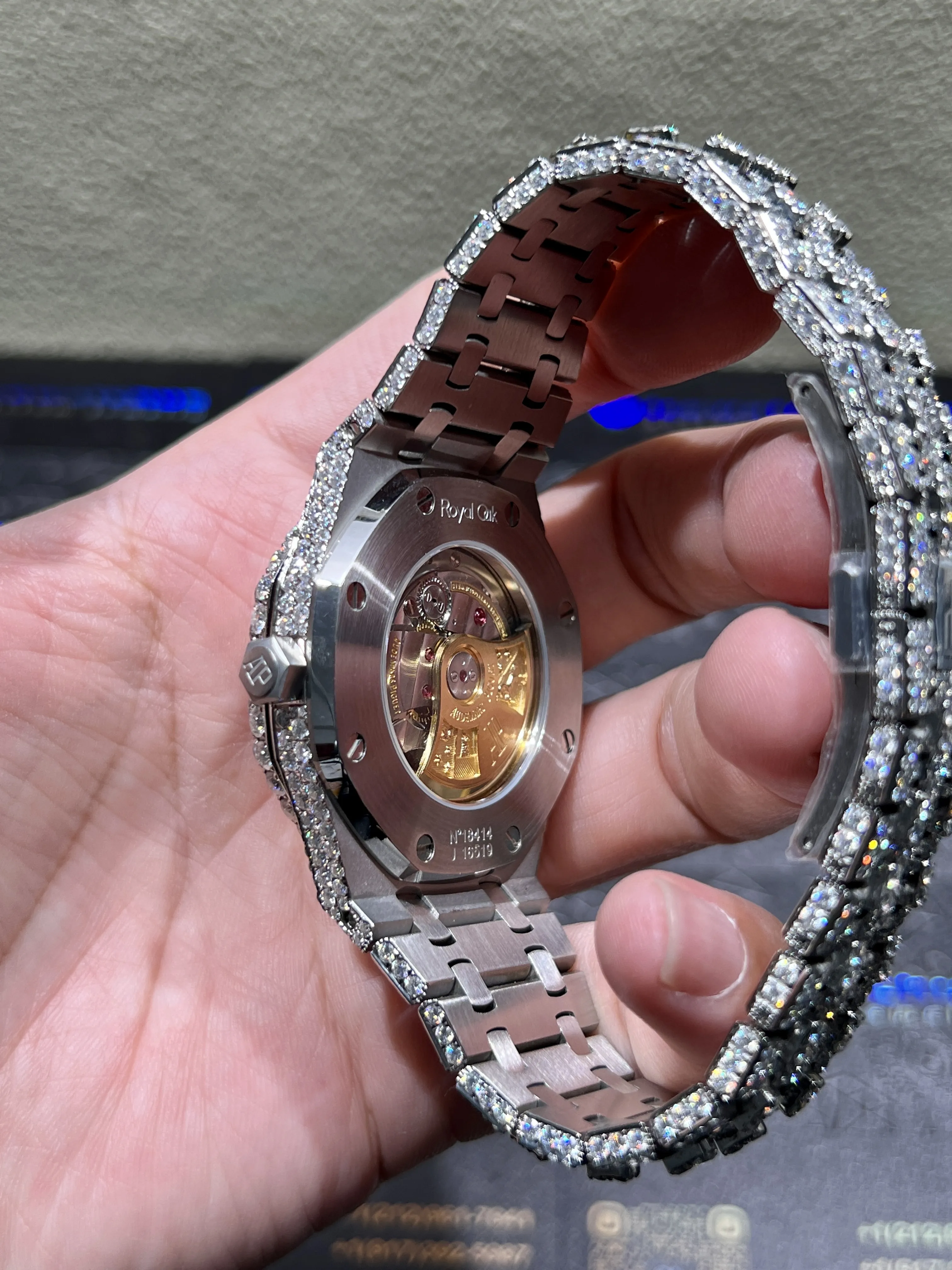 Royal Oak 15400 Icedout Watch with Arabic Dial D1147519352 — view 6