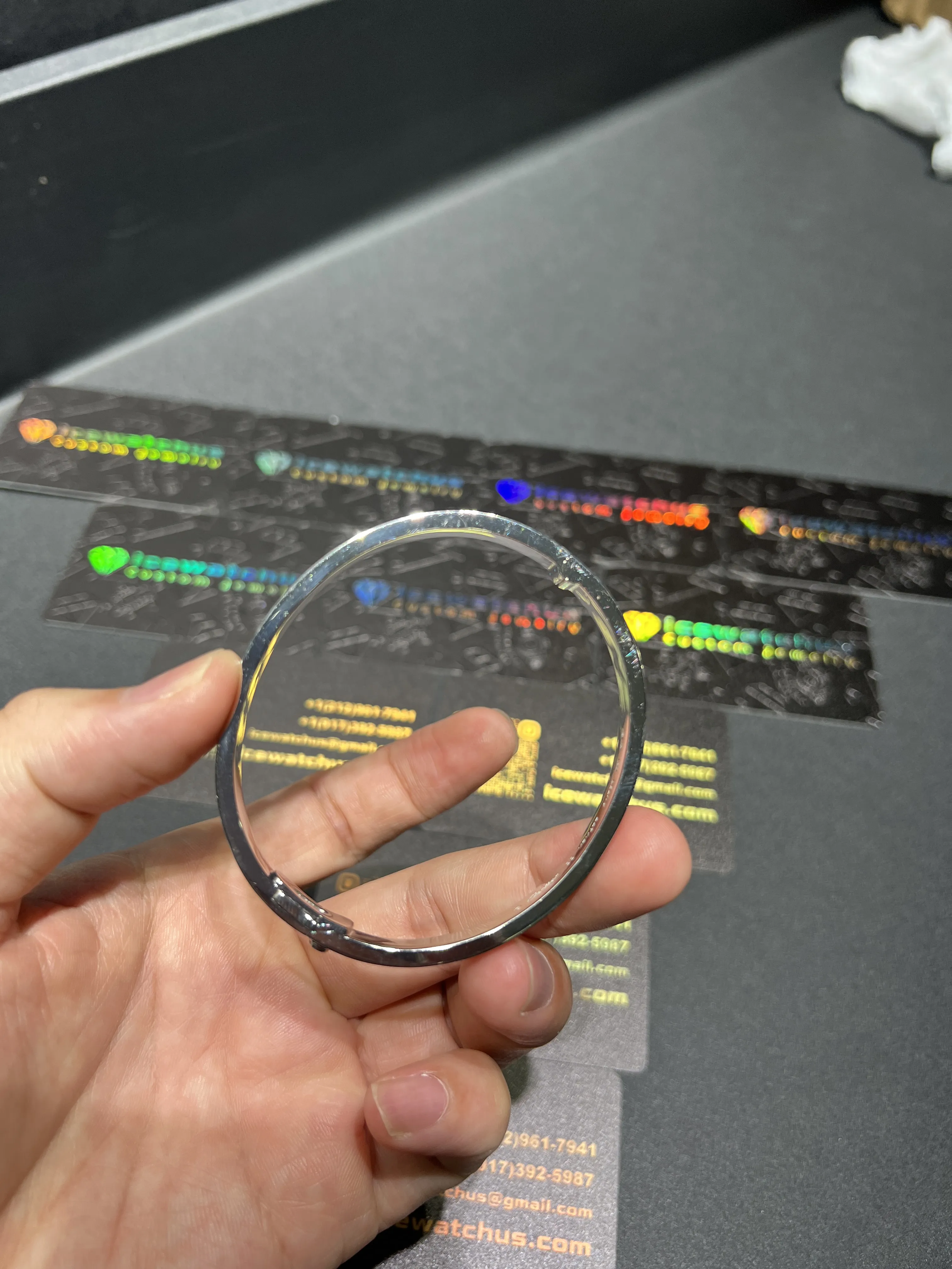 0119 love bracelets D438819354 — view 6