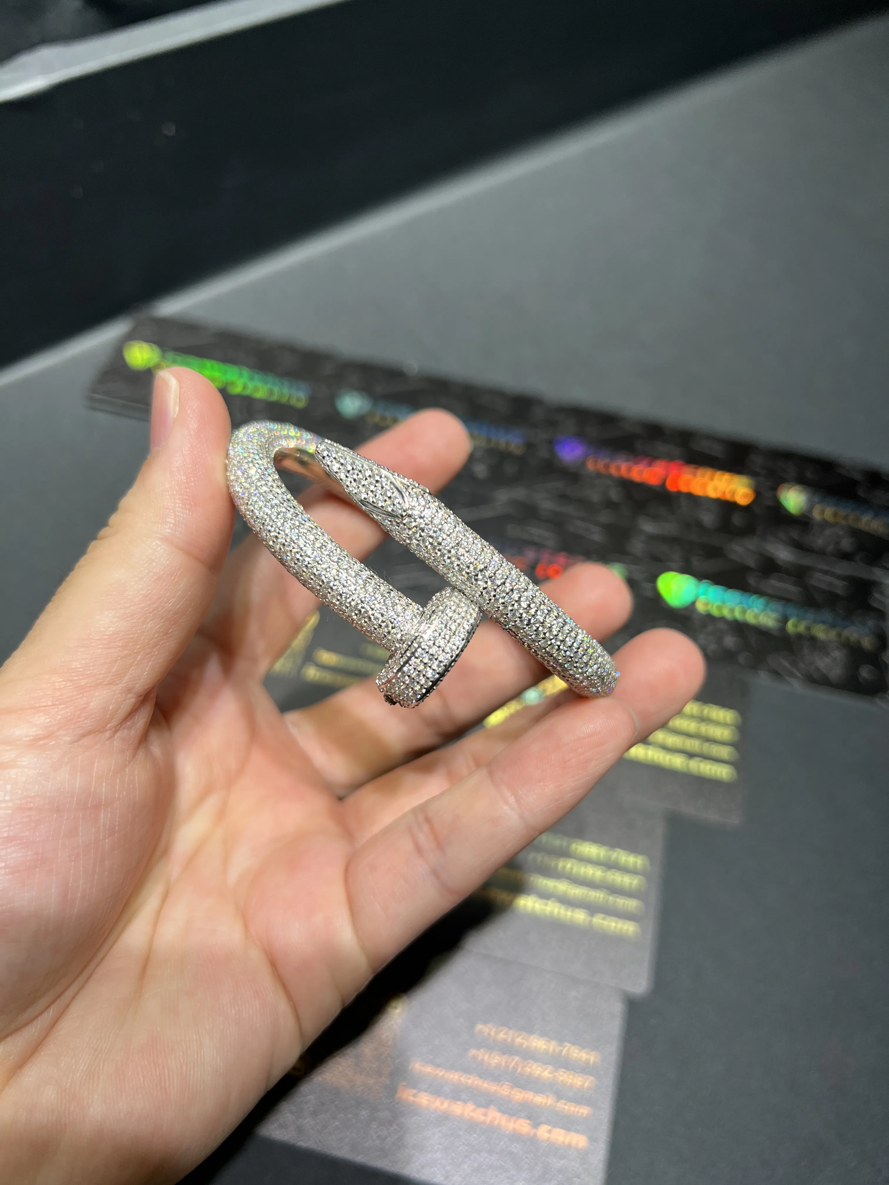 0120 Bracelets D641319355 — view 2