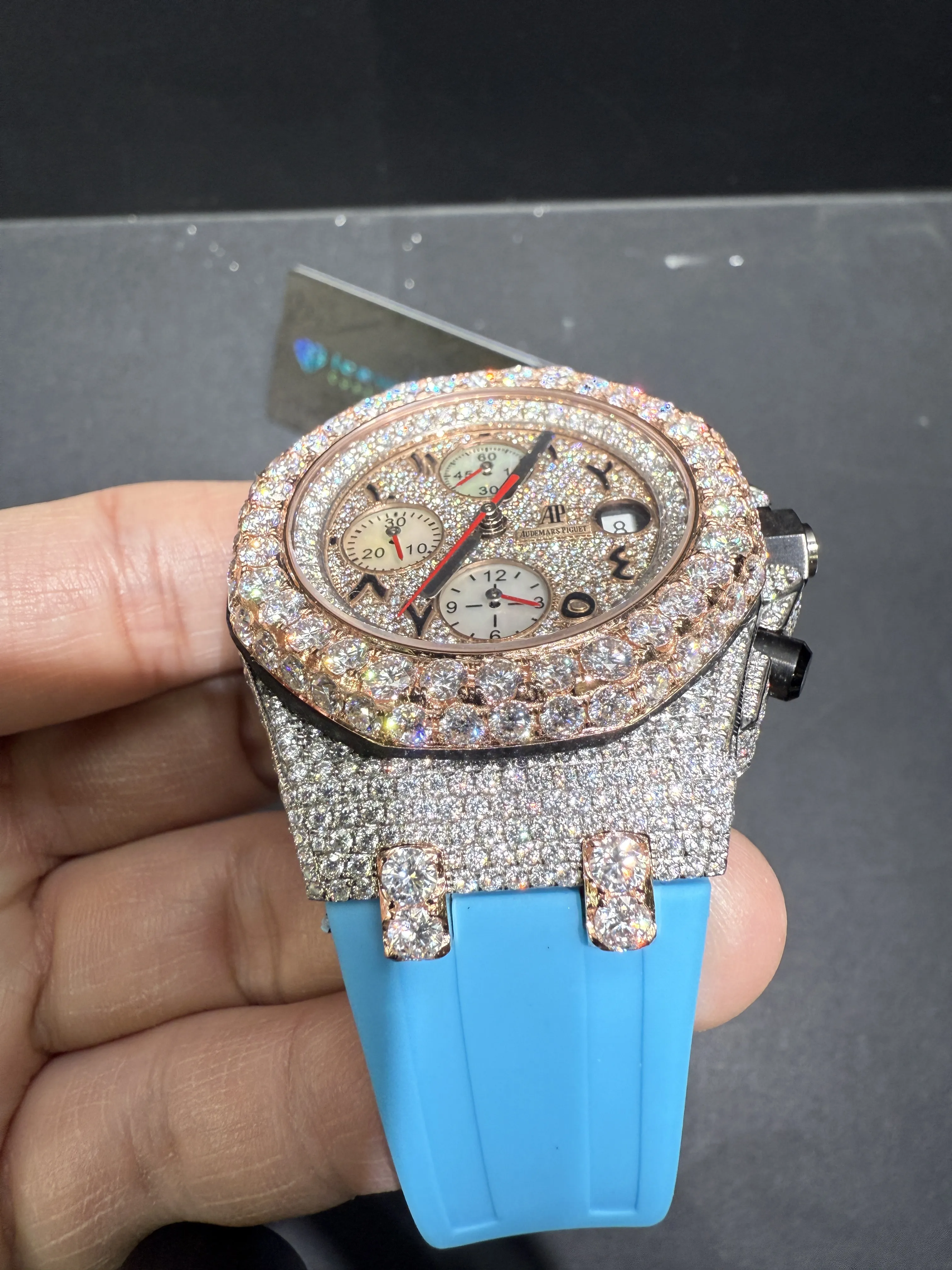 Royal Oak Offshore Icedout Chronograph Watch D877519367 — view 11