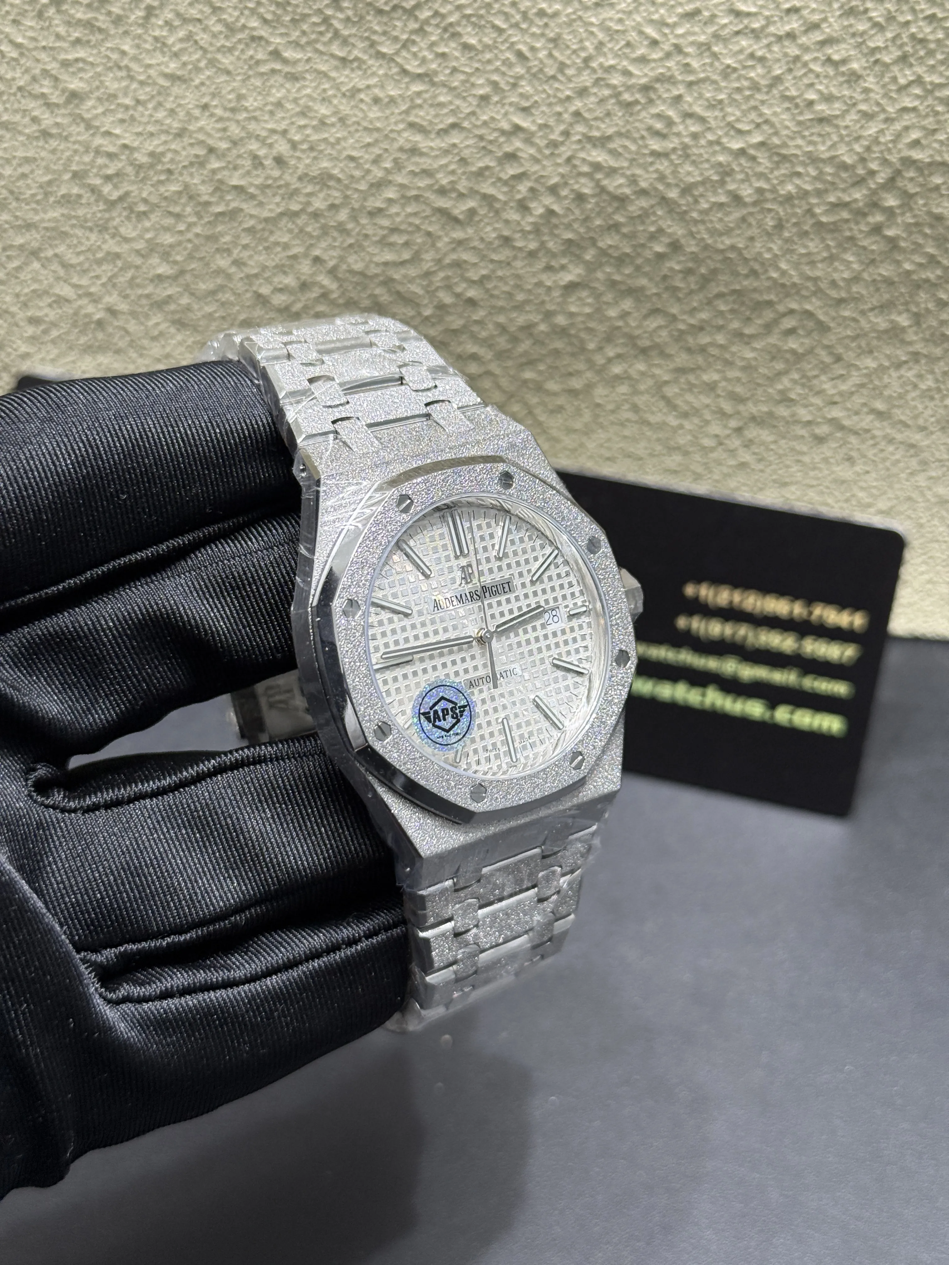 Royal Oak 15400 Frosted Gold Automatic Watch D450919378 — view 3