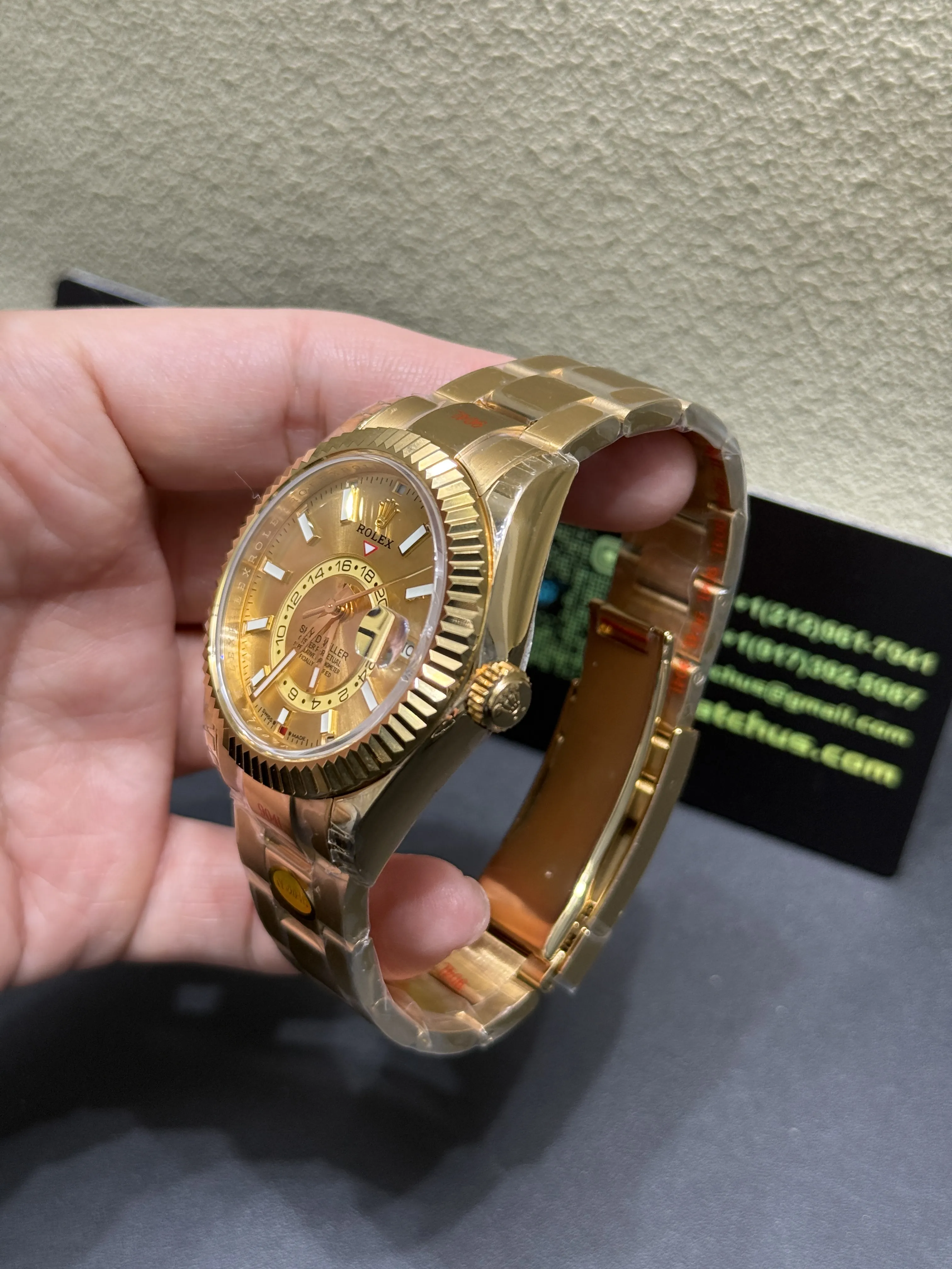 Sky-Dweller Oystersteel Gold-Tone Watch D398319383 — view 5
